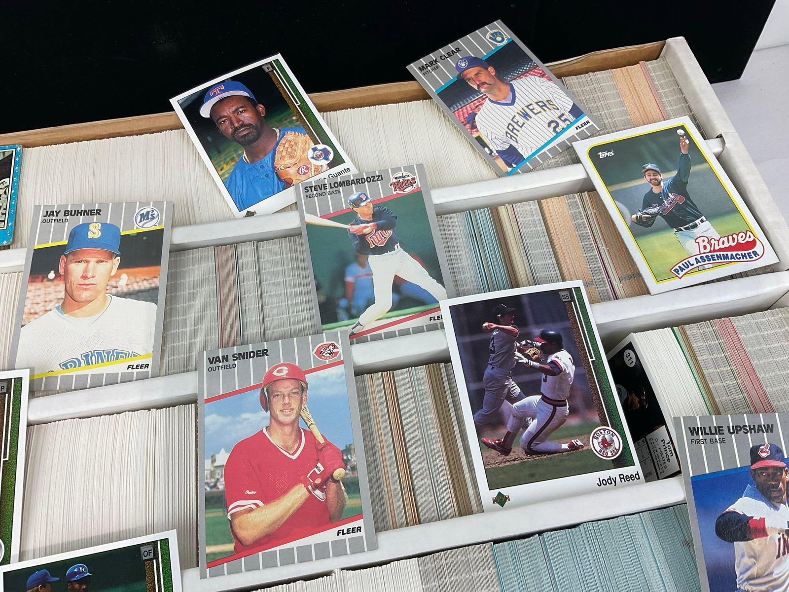 5000+ Box of 90s Sports Cards, Largely Baseball, Donruss, Fleer, Upper Deck, & more - 4