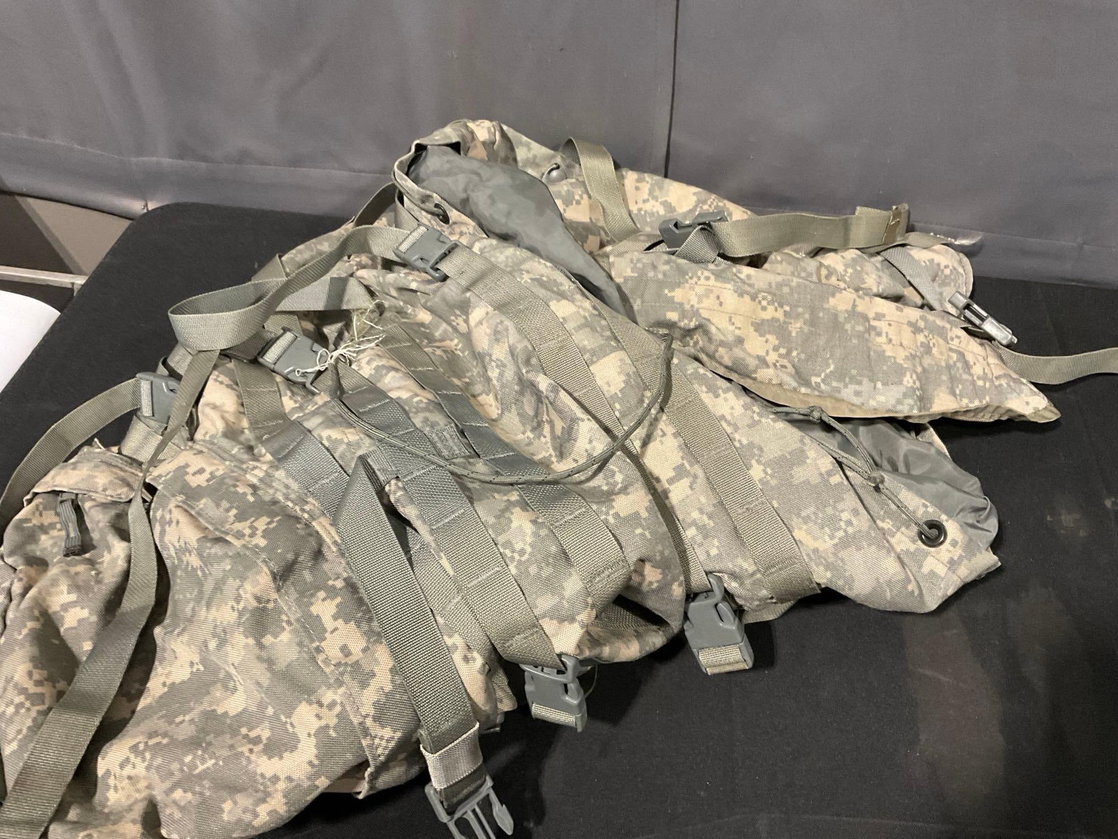 Late 2000s, Milsurp, Blanket, Field bag, Backpack frame, JSLIST bag, Kneepads and more - 14