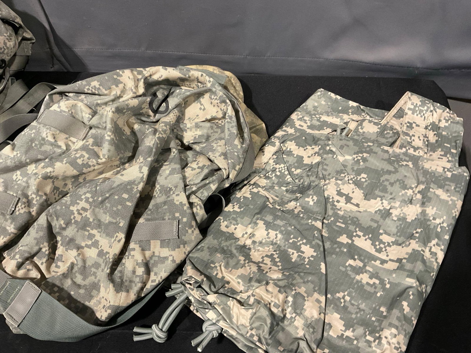 Late 2000s, Milsurp, Blanket, Field bag, Backpack frame, JSLIST bag, Kneepads and more - 8
