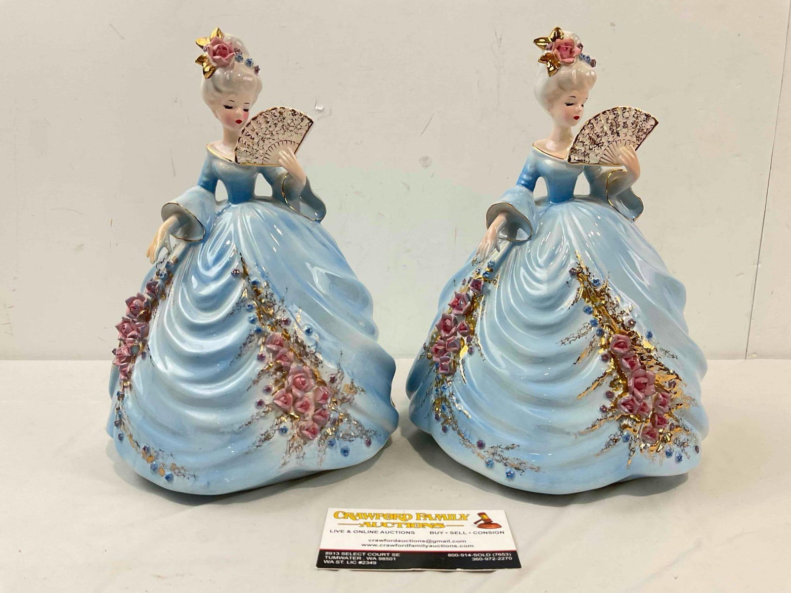 2 pcs Vintage Josef Originals Ceramic Lady Figurines in Blue Dresses. Good Condition. See pics.: 2 pcs Vintage Josef Originals Ceramic Lady Figurines in Blue Dresses. Good Condition. Minor grime and adhesive residue, otherwise looks to be in good condition. Fits in box measuring 12" x 12" x 6"