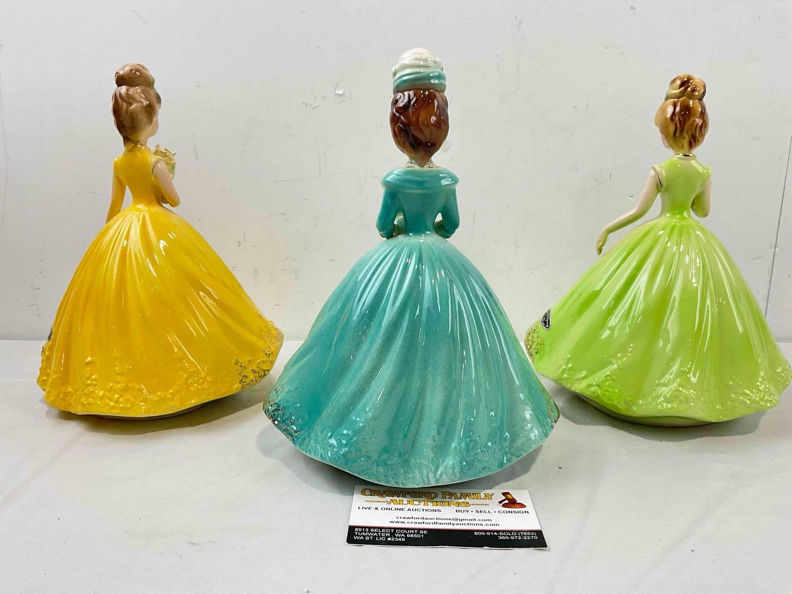 3 pcs Vintage Josef Originals Ceramic Lady Figurines, Green/Teal/Yellow Dresses. Good Cond. - 4