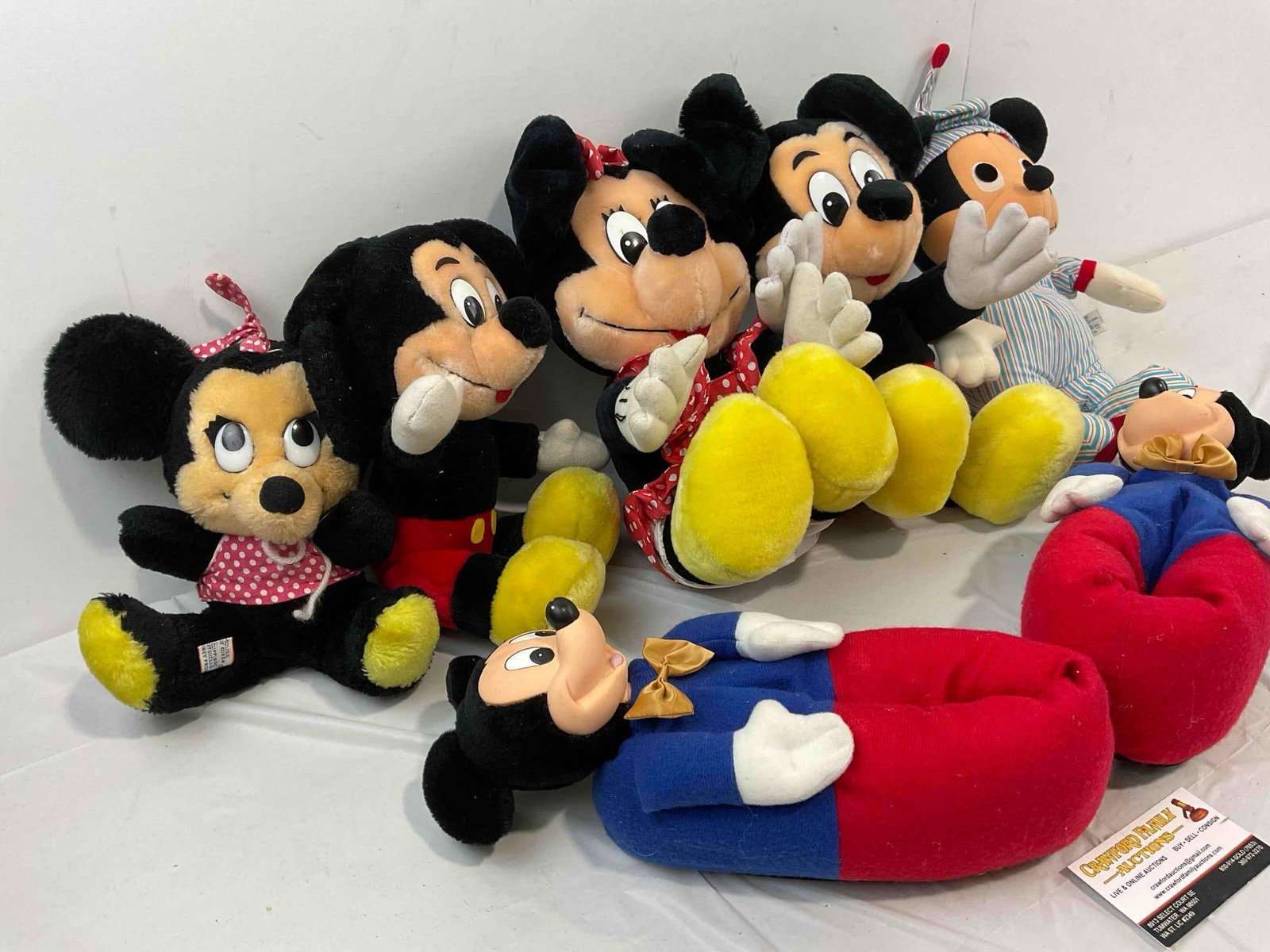 6 pcs Vintage Disney Mickey & Minnie Mouse Toy Dolls, incl. Pair of Plush Slippers. See pics. - 3