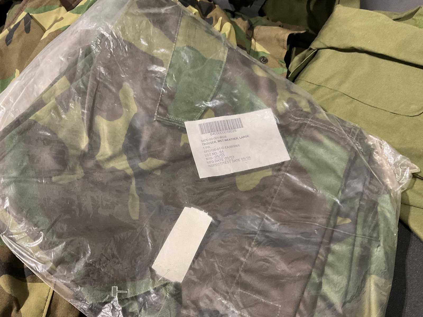 2x Cold Weather Parkas, Small US Army Gas Mask, variety of hats, Wet Weather Size L Trouser - 5