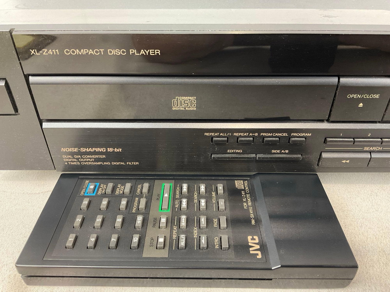 JVC XL-Z411 Compact Disc Player w/ Remote, tested & working - 2