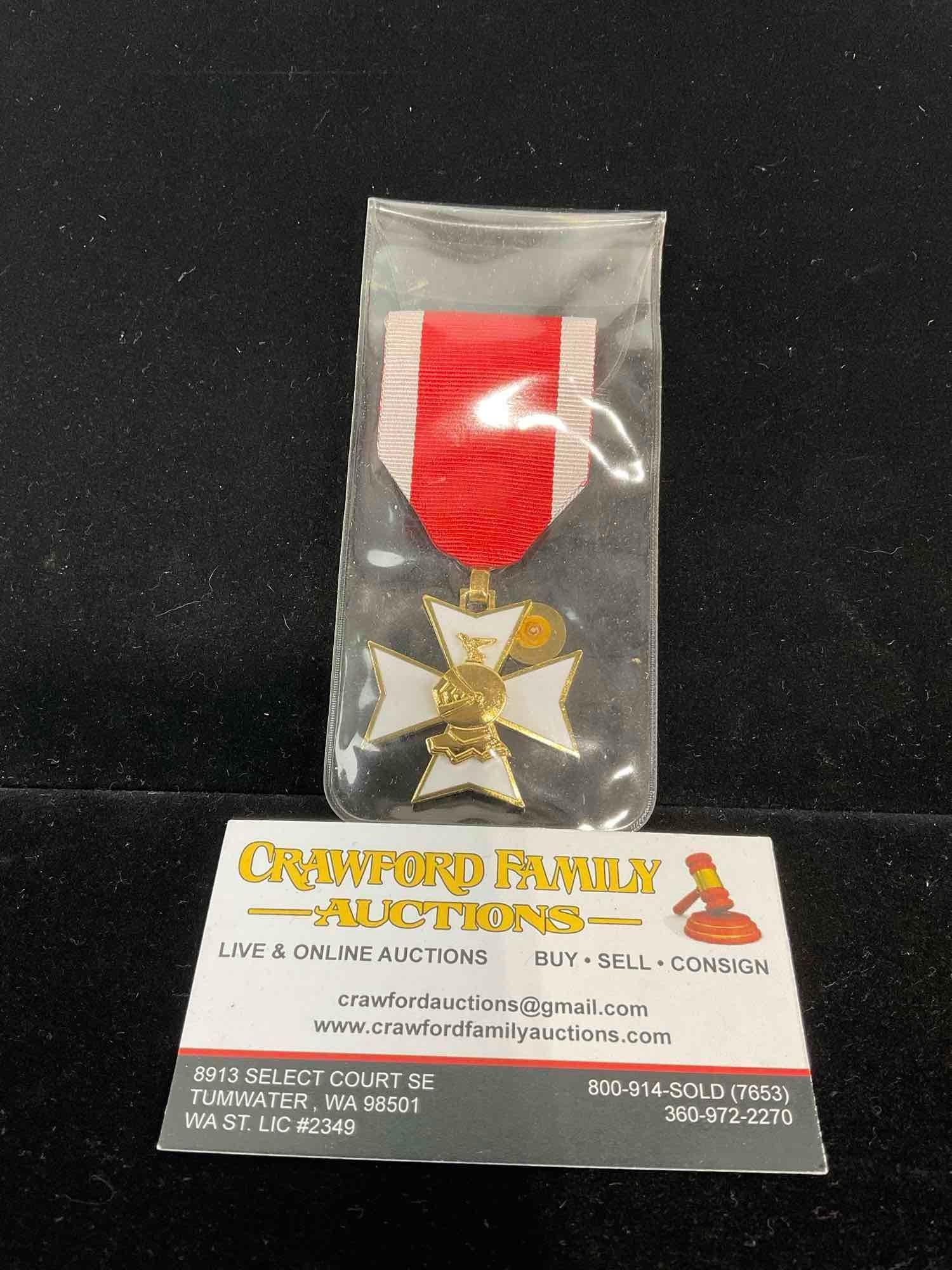 Medal Of The Order Of San Juan Bautista De America: All medals are part of a single collection. Appears to be in good shape. The pieces together measures approx 2h x 5w x 3d inches. See pics. E-5300