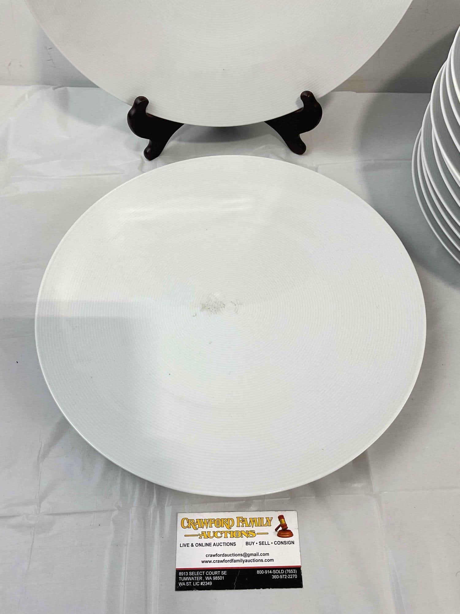 14 pcs Thomas Rosenthal White China Charger Serving Plates. Very Good Condition. See pics. - 3