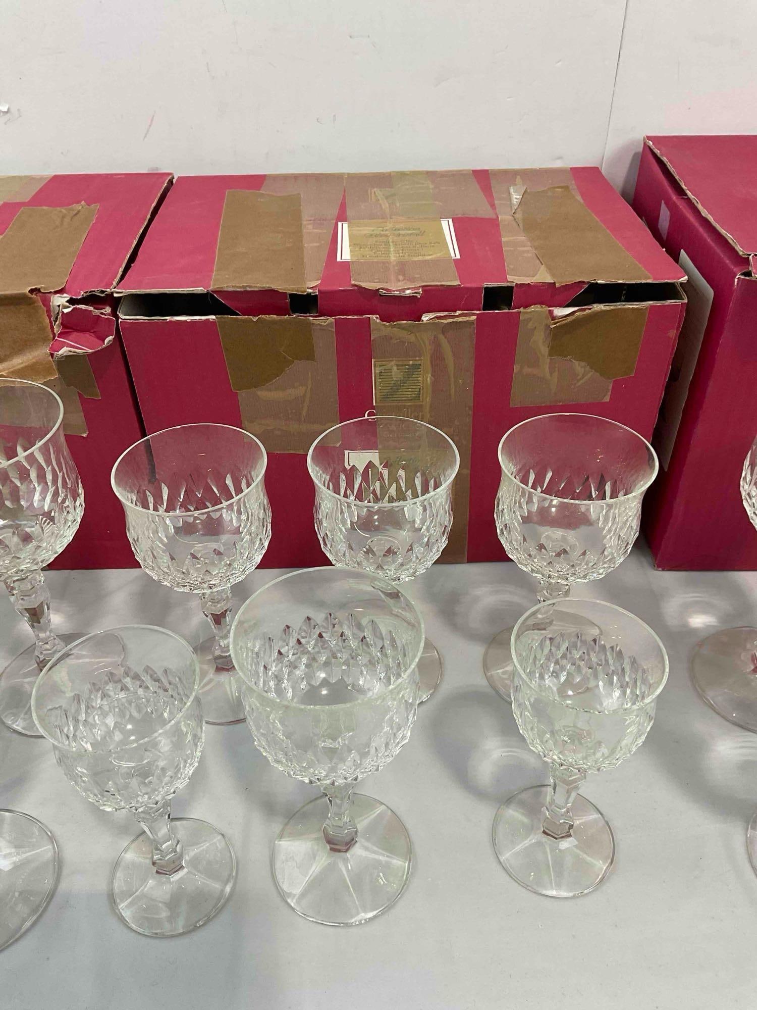 24 pcs Vintage Cristallerie Zwiesel German Leaded Crystal Glasses in Original Boxes. See pics. - 6