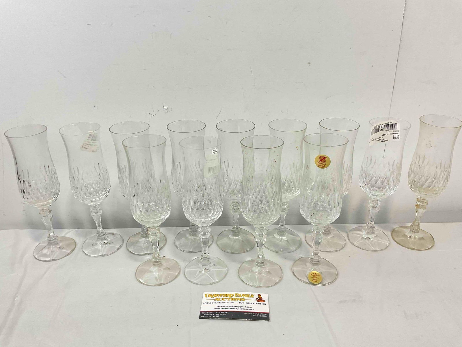 13 pcs Cristallerie Zwiesel German Leaded Crystal Glass Champagne Flutes. Good Condition.: 13 pcs Cristallerie Zwiesel German Leaded Crystal Glass Champagne Flutes. Good Condition. Minor wear indicative of age and wear, some look to be vintage, some have stickers and look unused, condition 