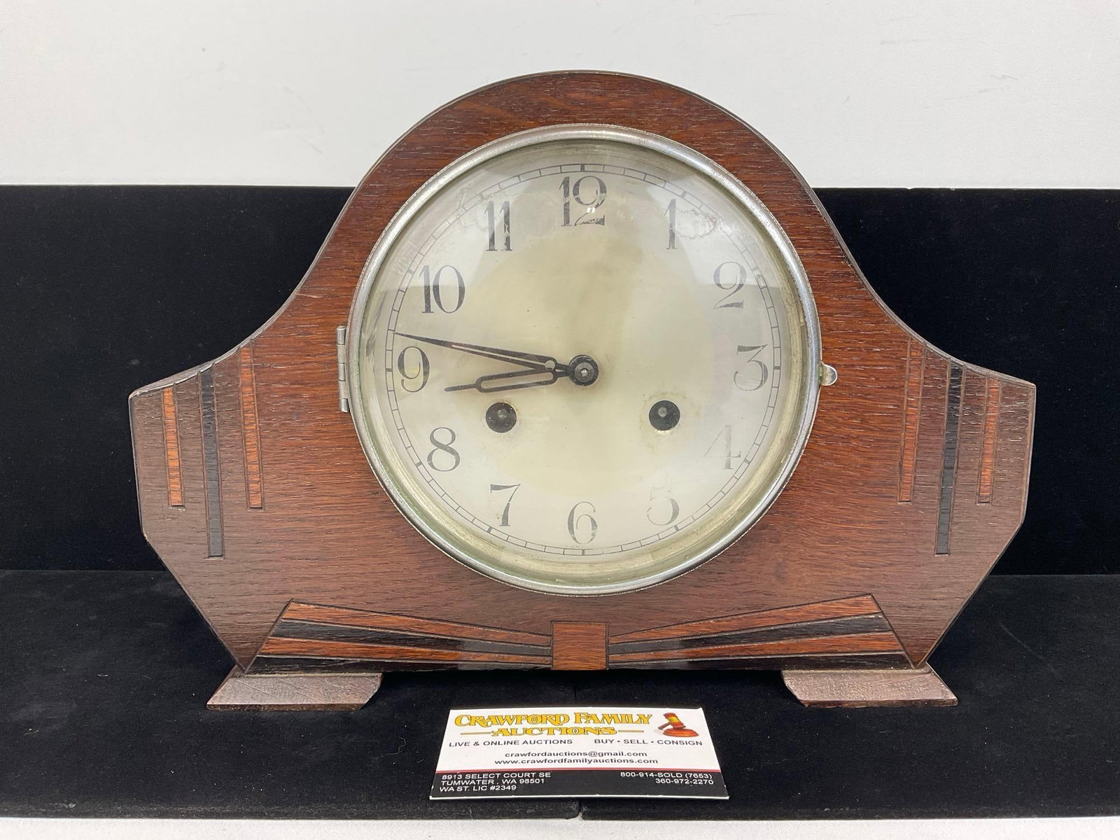 Early 20th Century Haller English Oak Mantel Clock Time Strike, 10h x 13w x 6d inches: Appears to be in good shape. The piece measures approx 10h x 13w x 6d inches. See pics. E-5580
