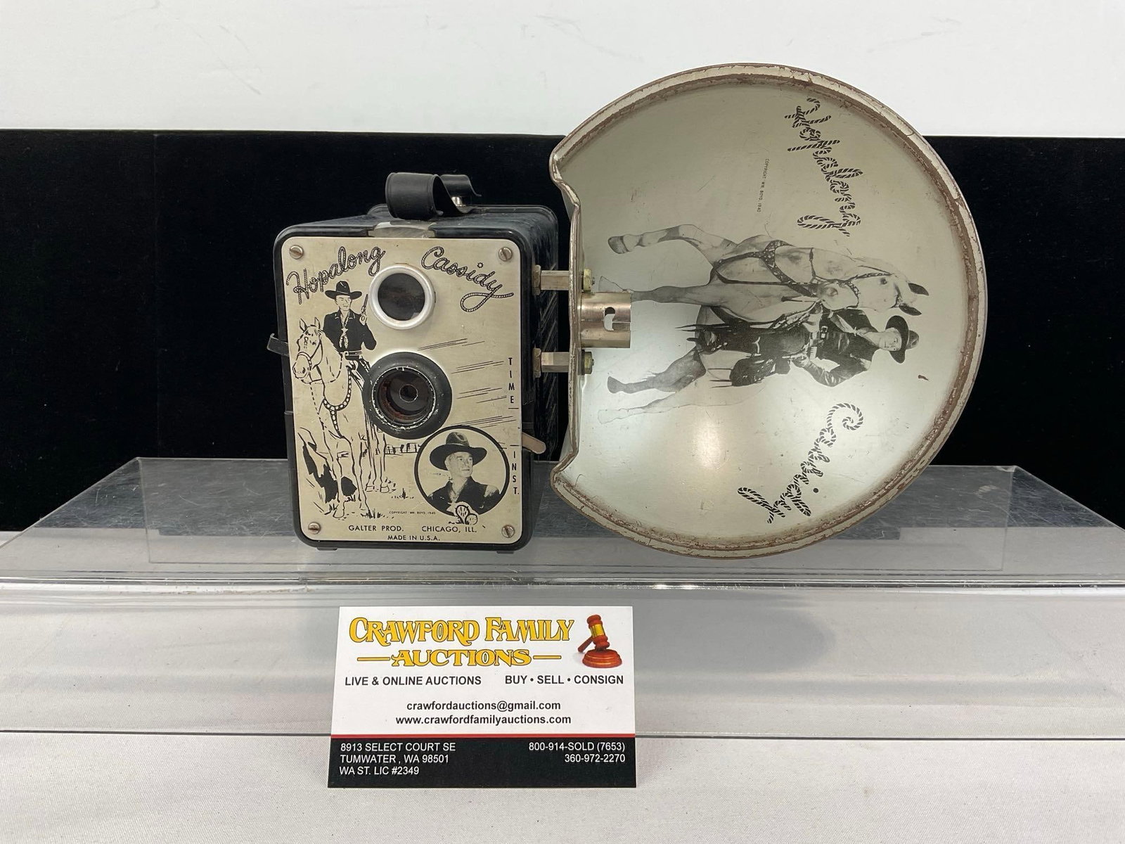 Vintage 1940 Hopalong Cassidy Box Camera, Galter Prod. w/flash module (1 of 7)