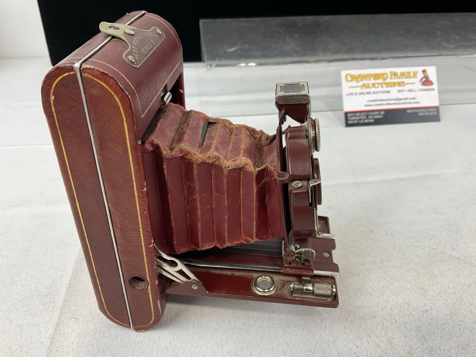 Early 20th Century Eastman Kodak Vest Pocket Kodak Series III, in Brick red - 3