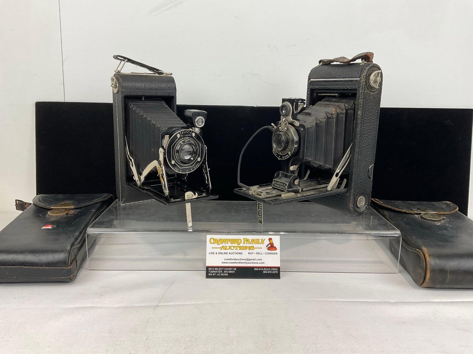Pair of Early 20th Century Cameras, No. 1 Kodex Kodak Junior Six-16 & No.1-A Kodak Jr (1 of 8)