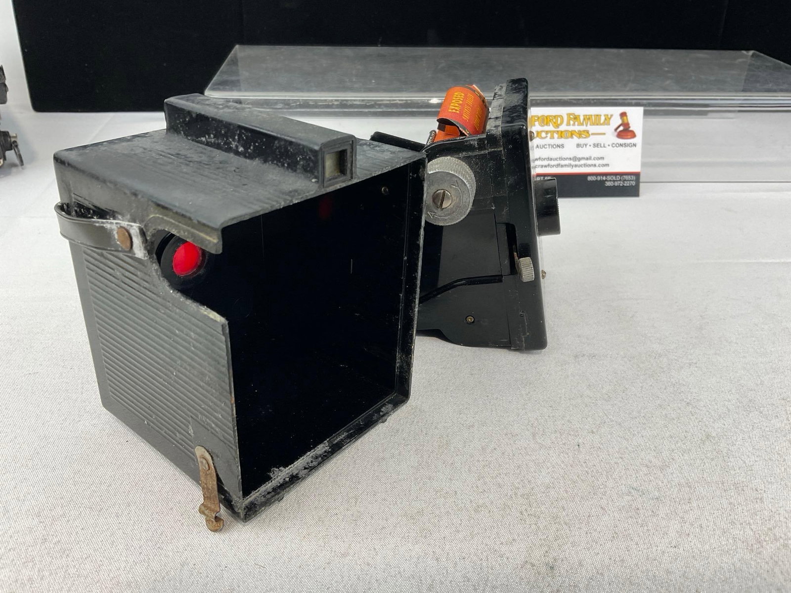 Vintage Roy Rogers 620 Snap Snot Camera, Herbert George Co. Molded Plastic case, 620 film - 6