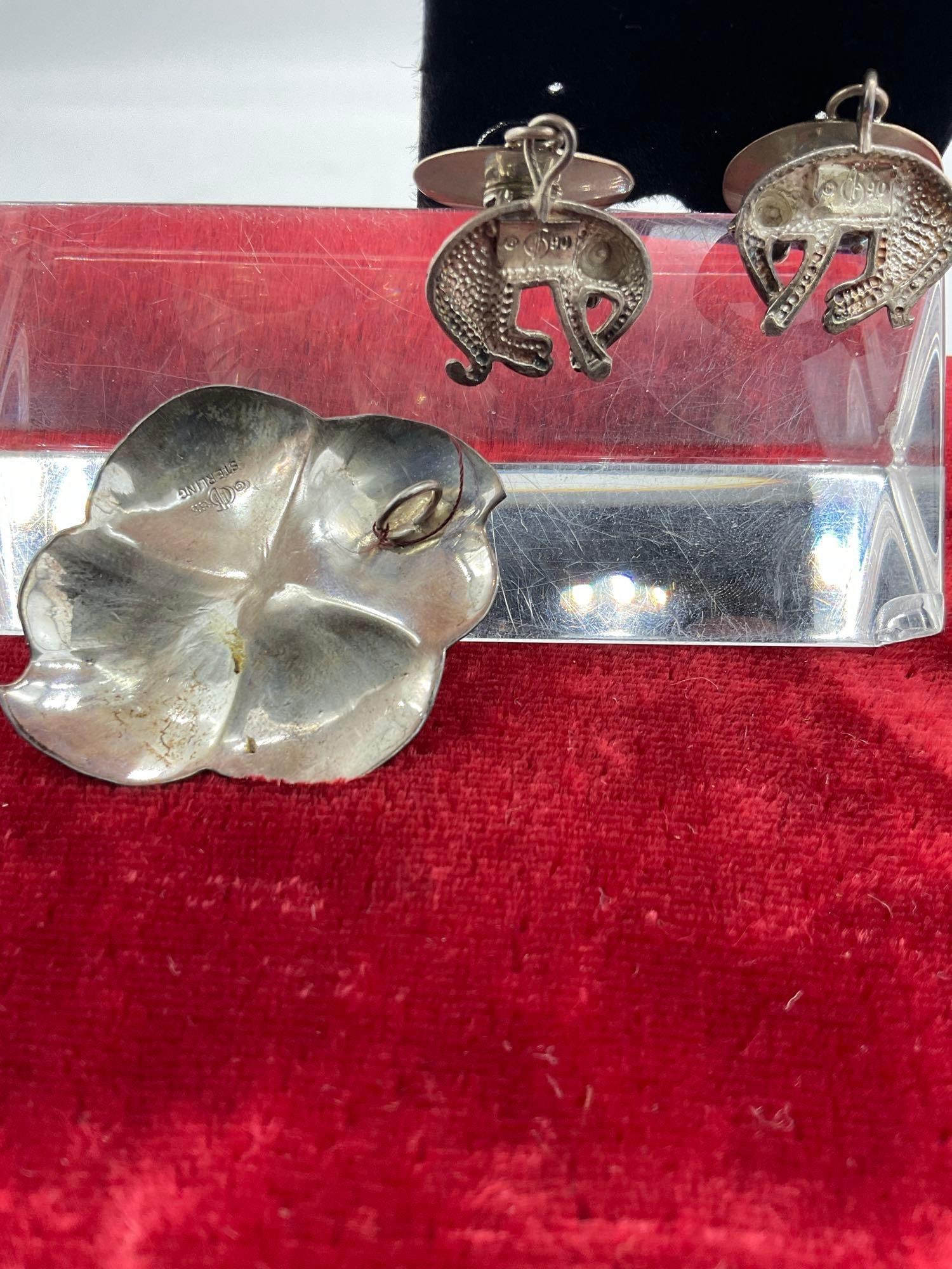 Vintage Carol Felley Native American design blue topaz flower pendant and Leopard earrings - 2