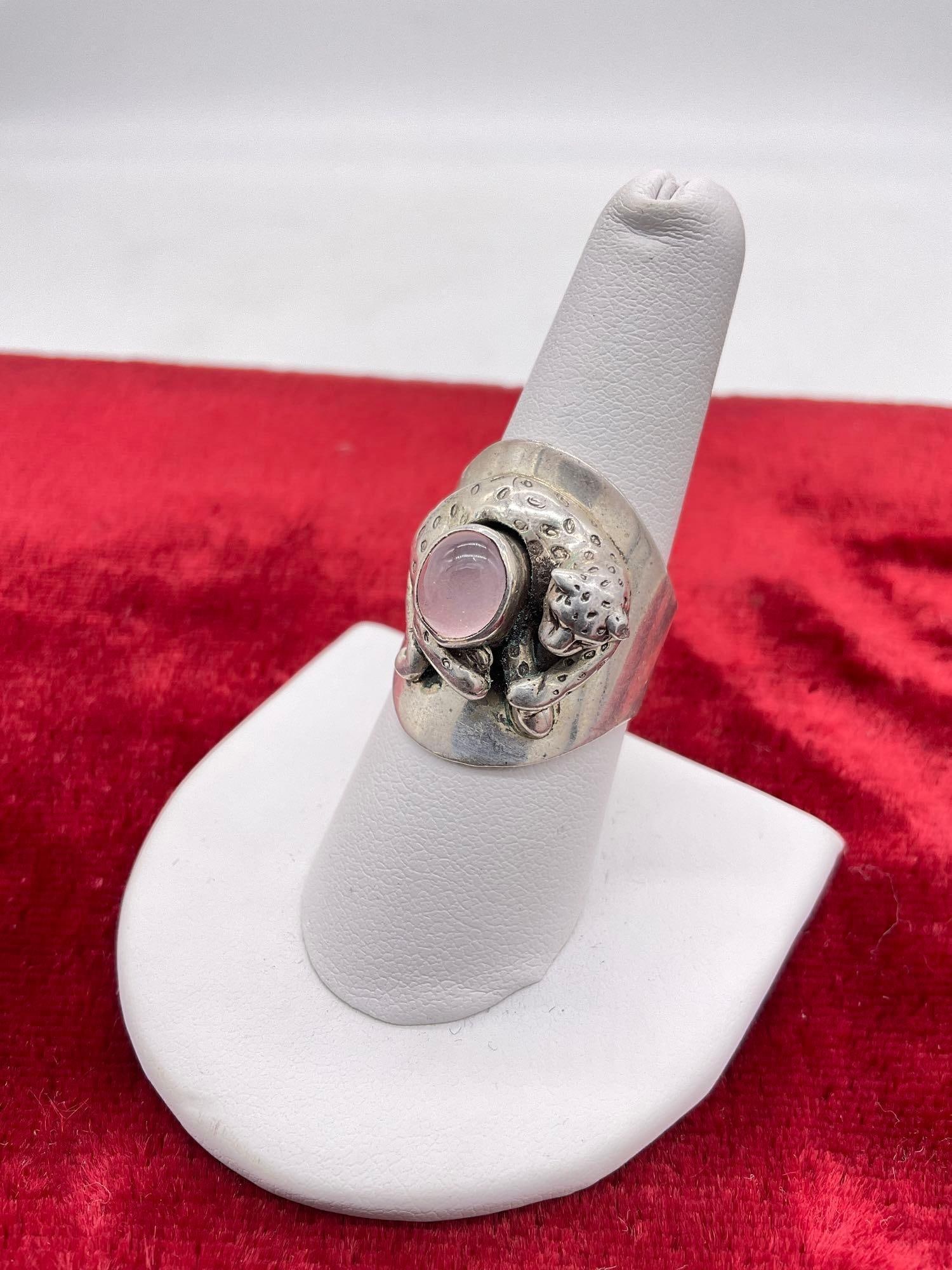 1989 sterling silver Carol Felley pink stone Leopard ring size 9 (1 of 4)