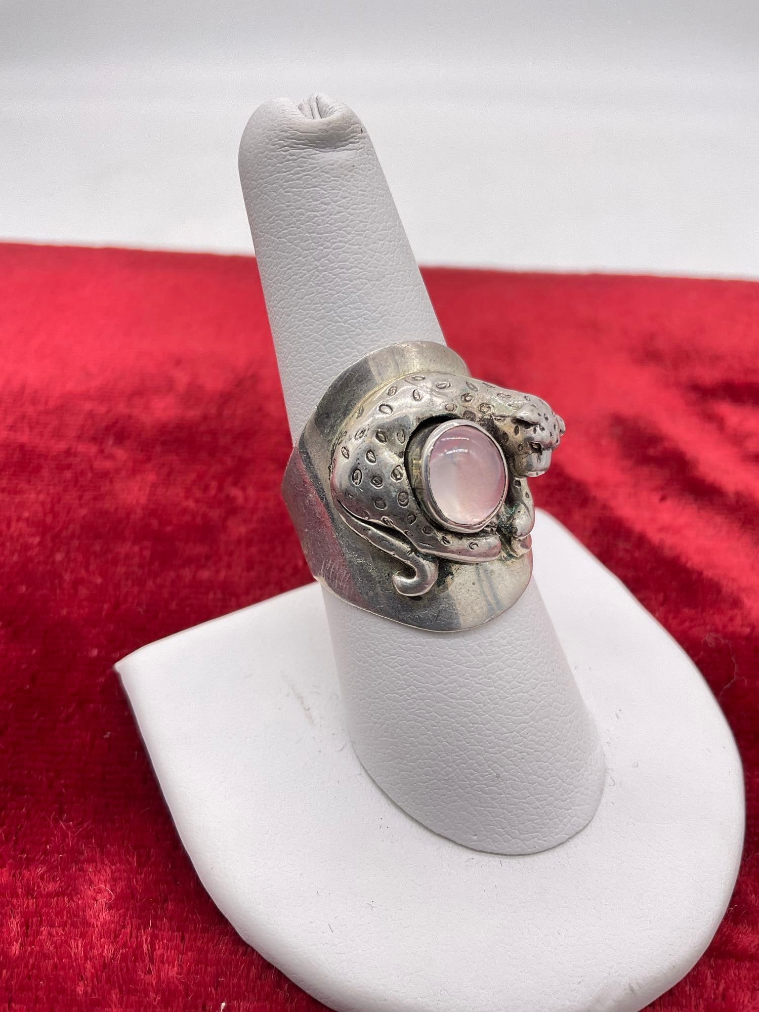 1989 sterling silver Carol Felley pink stone Leopard ring size 9 - 2