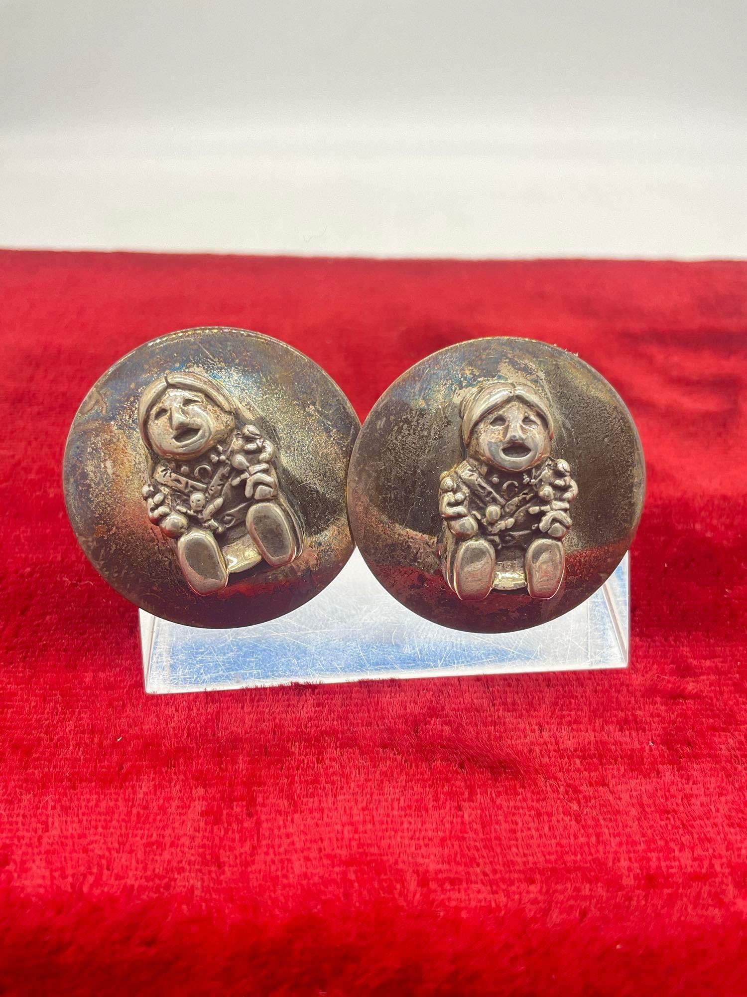 1989 sterling silver Carol Felley storyteller earrings with nice patina (1 of 3)