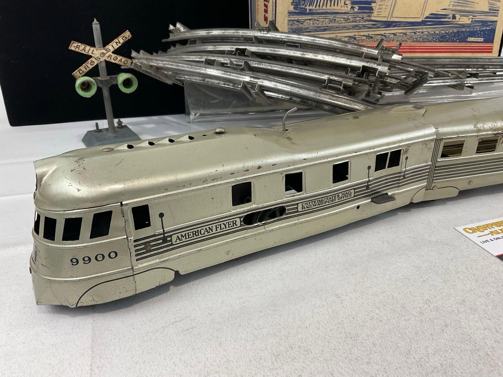 1930s American Flyer Trains Burlington-Zephyr #9900 + 10 tracks w/original box - 2