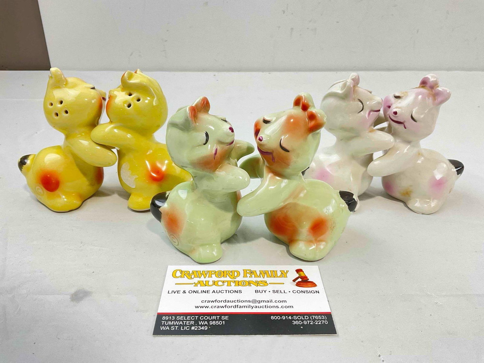 3 Pairs of Vintage VenTellingen Ceramic Salt & Pepper Shakers incl. Bunnies. Fair Condition. (1 of 5)