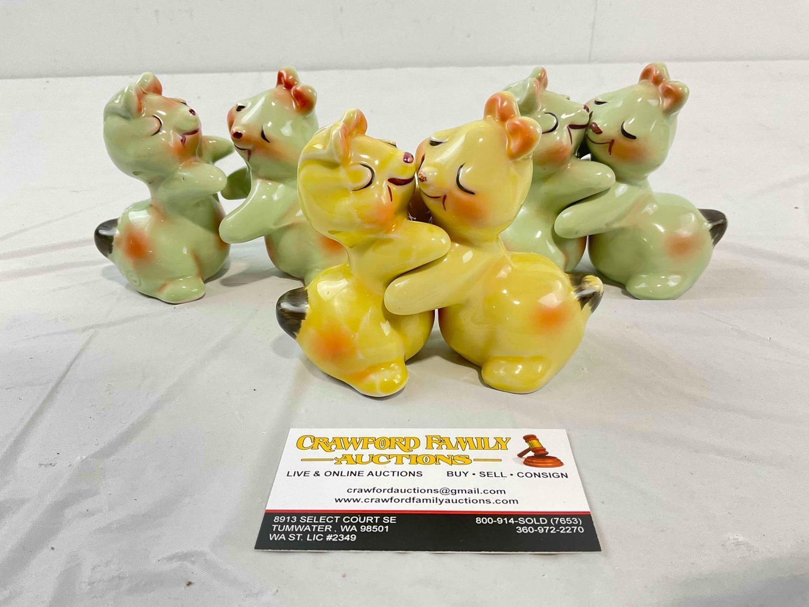 3 Pairs of Vintage VenTellingen Ceramic Salt & Pepper Shakers incl. Bunnies. Fair Condition. (1 of 5)