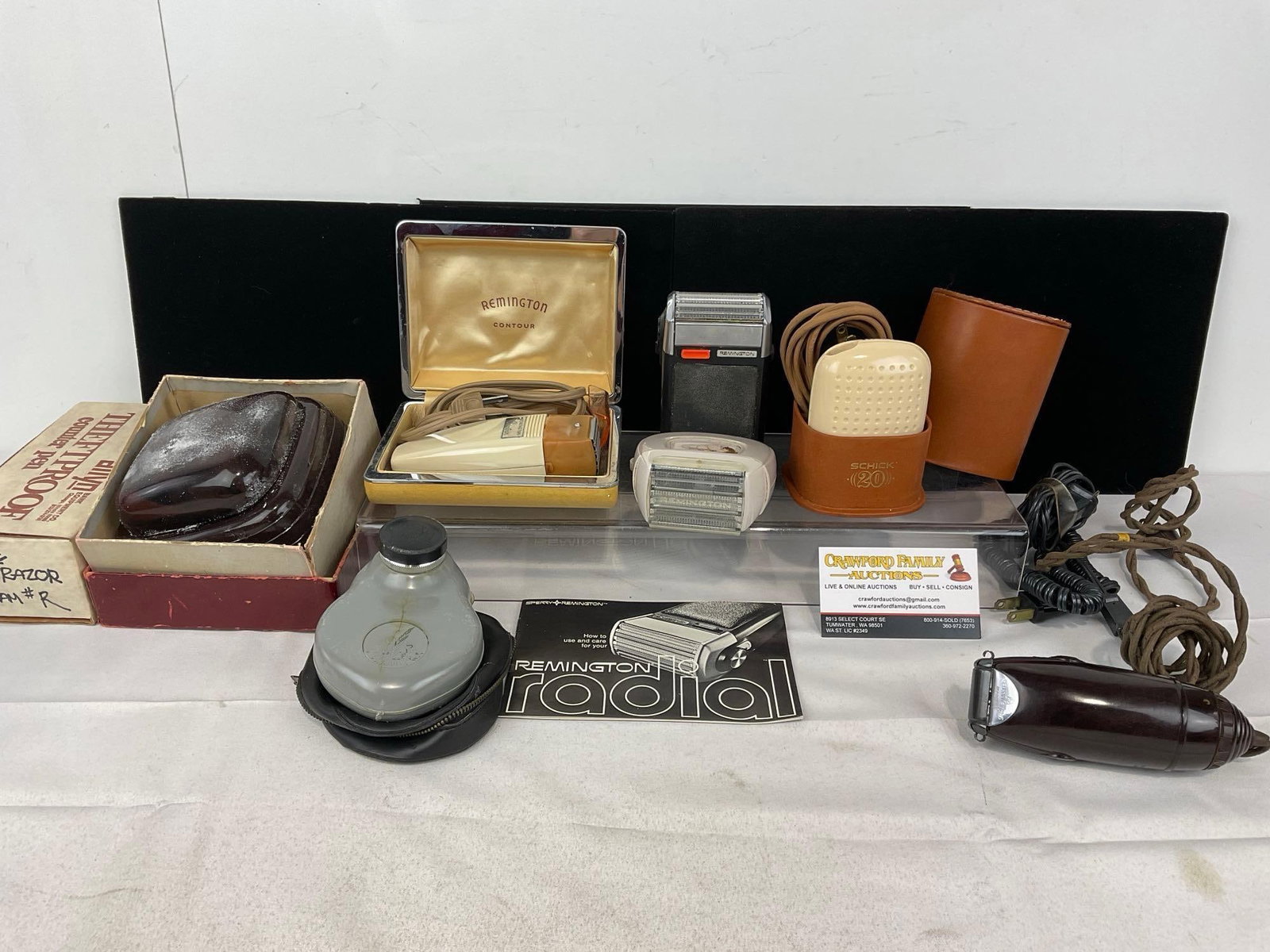 7 Vintage/Antique Shavers, Remington, Schick, Le Riviera, Sunbeam & more, untested (1 of 18)