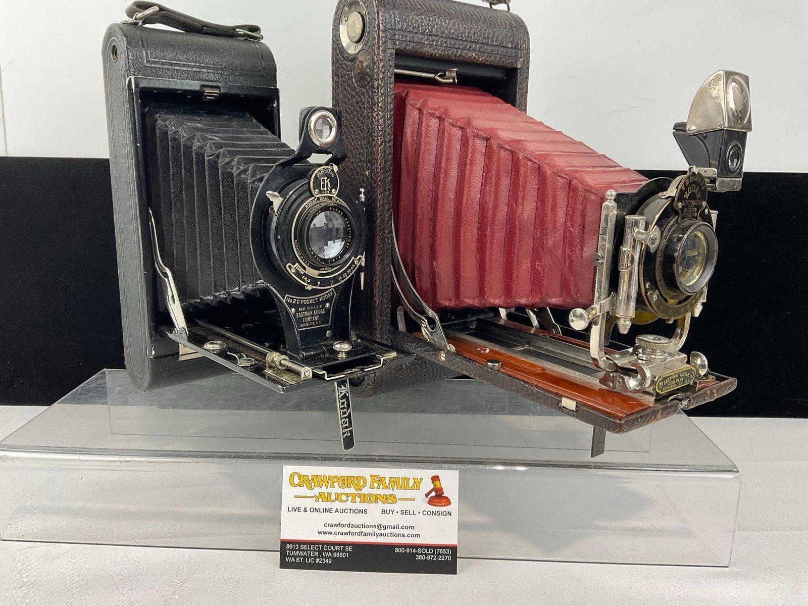 Pair of Eastman Kodak Cameras, 1902 No.3-A Folding Pocket Kodak Model B-4 & No.2C Pocket Kodak (1 of 10)