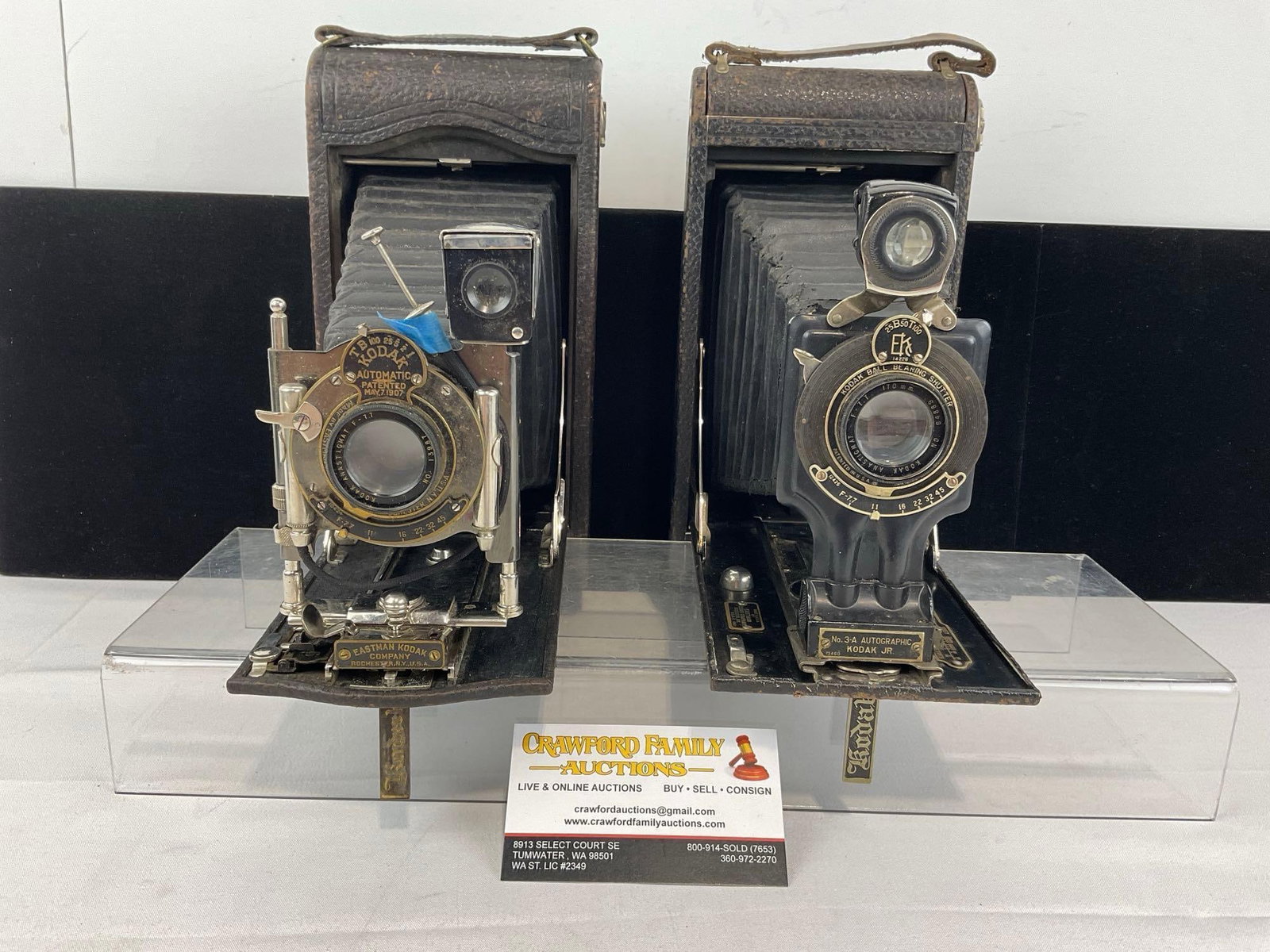 Pair of Eastman Kodak Cameras, no.3-A Autographic Kodak Jr. & No.3-A Folding Pocket Camera (1 of 6)