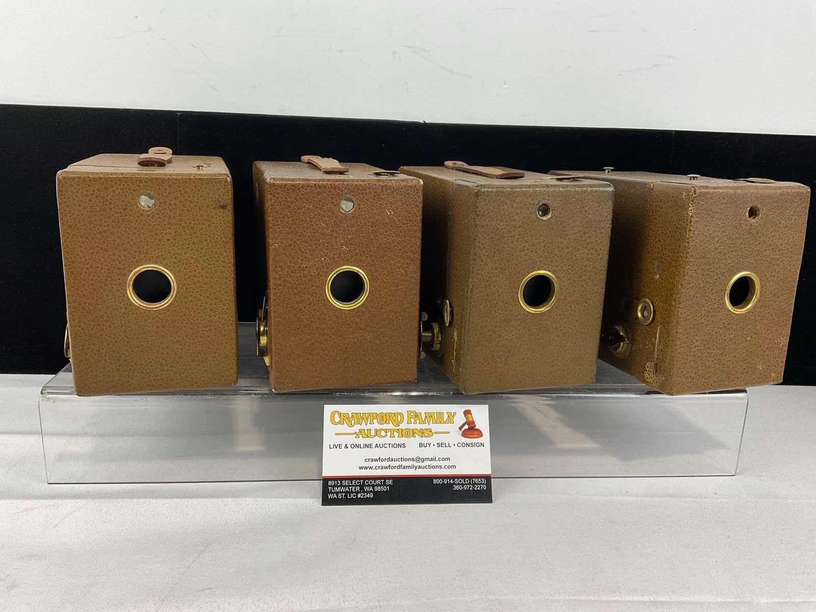 4x Kodak Brownie Box Cameras, 50th Anniversary models, given away in 1930, brown in color (1 of 4)