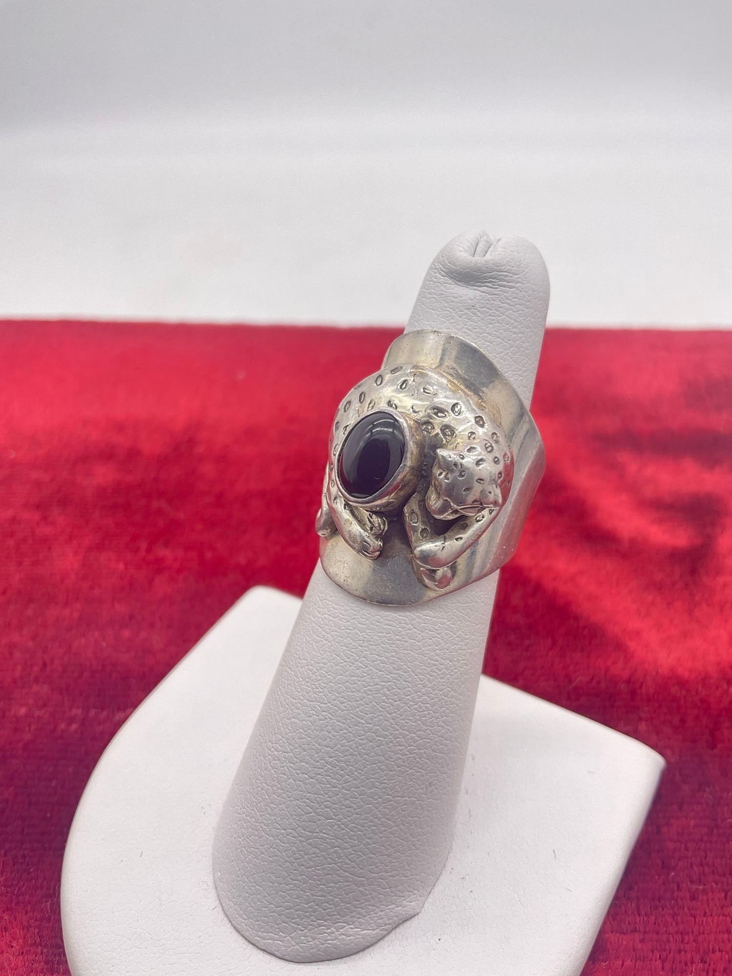 Vintage Carol Felley sterling silver leopard ring with onyx stone setting size 6 (1 of 3)