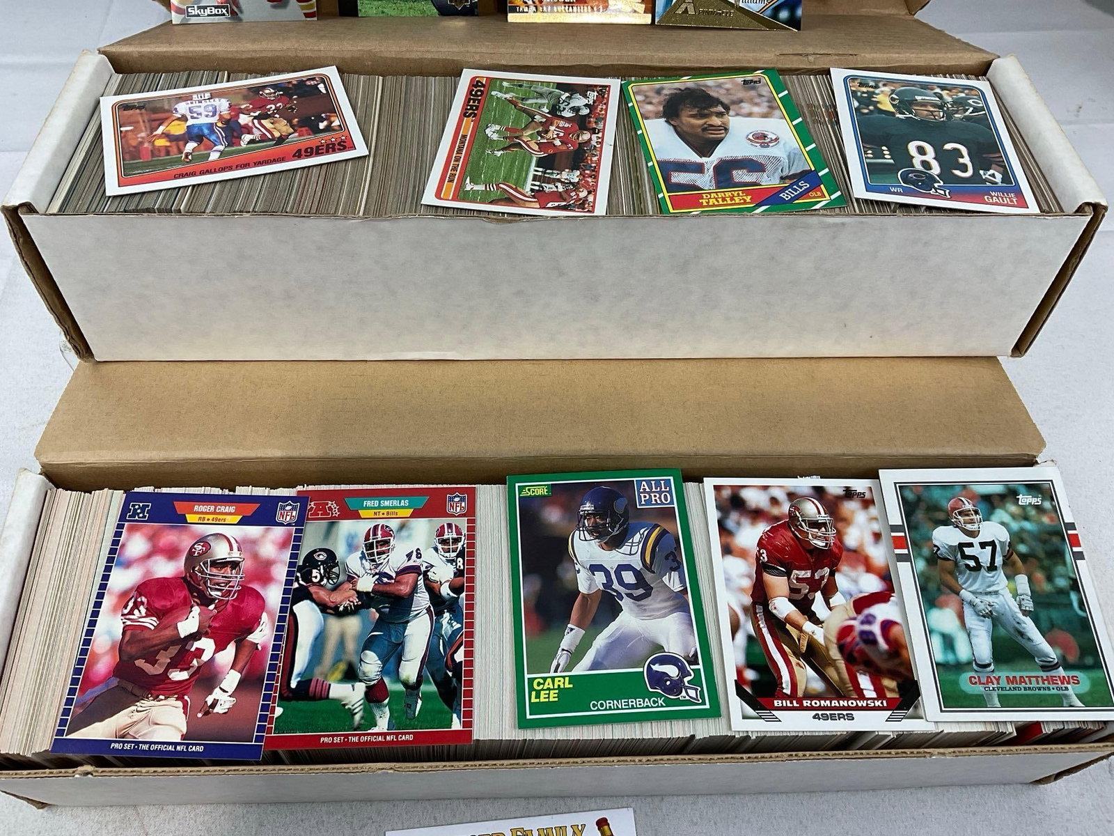 3 Boxes of Sports Cards, Football, Score, Topps, NFL Pro, Pinnacle, Upper Deck, Approx 3000 Cards - 2