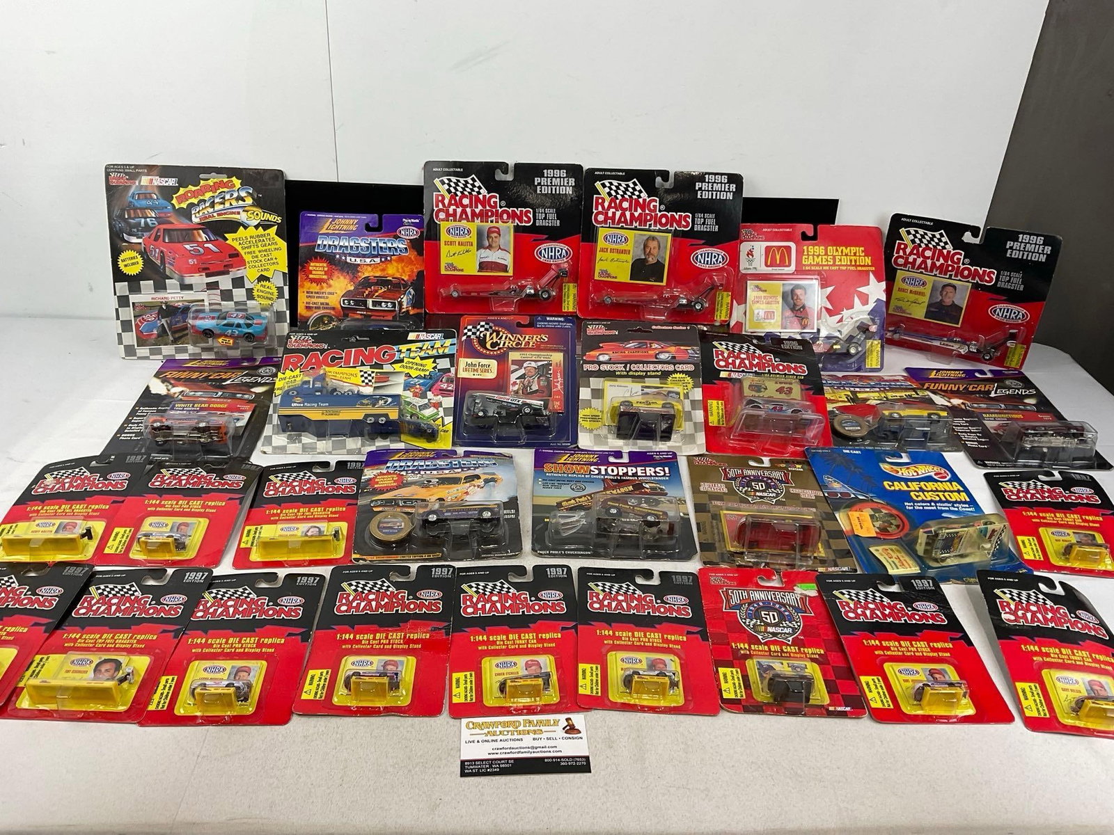19 1996 Racing Champions, Johnny Lightning, & more, + 13 1:144 Scale small pcs Stock Cards (1 of 5)