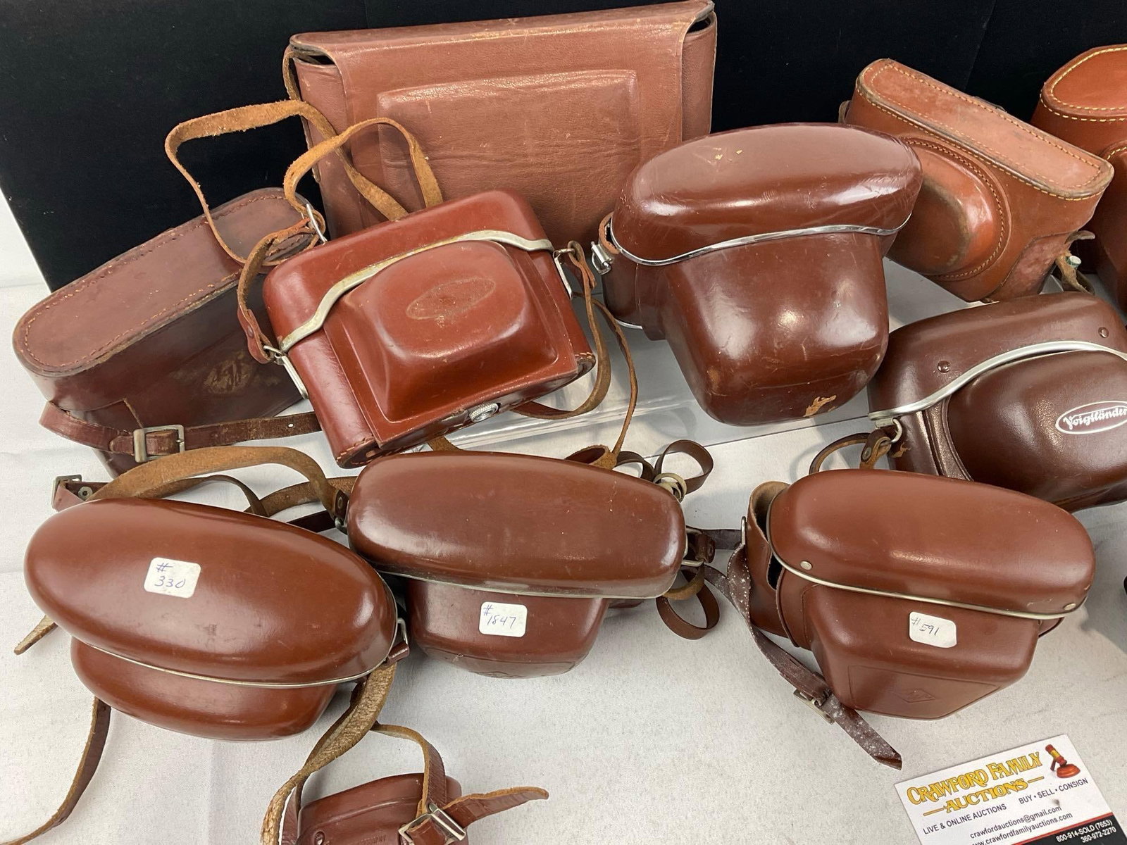 Set of 14 Vintage Leather Field Cases, Voigtlander & Afga & more, some wear - 2