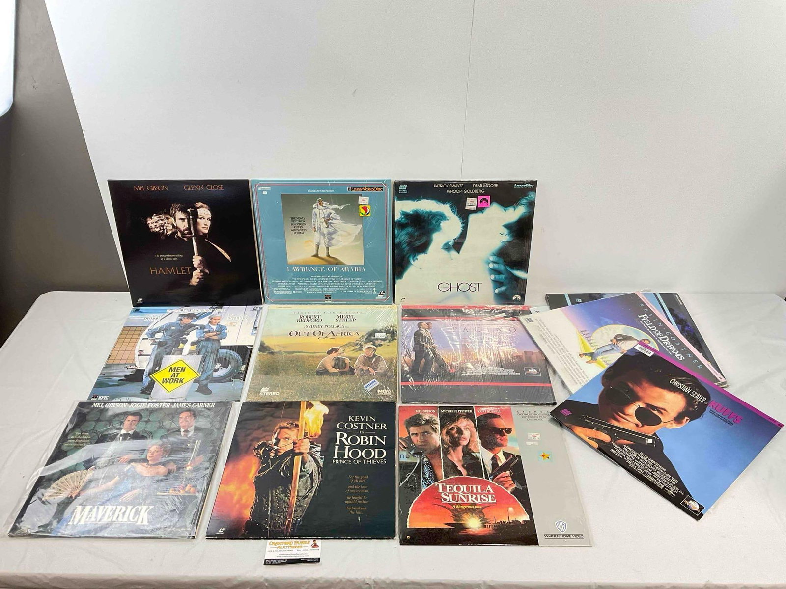 13 pcs Vintage Movies on LaserDisc, incl. Ghost, Hamlet & Lawrence of Arabia! Good Condition. (1 of 5)
