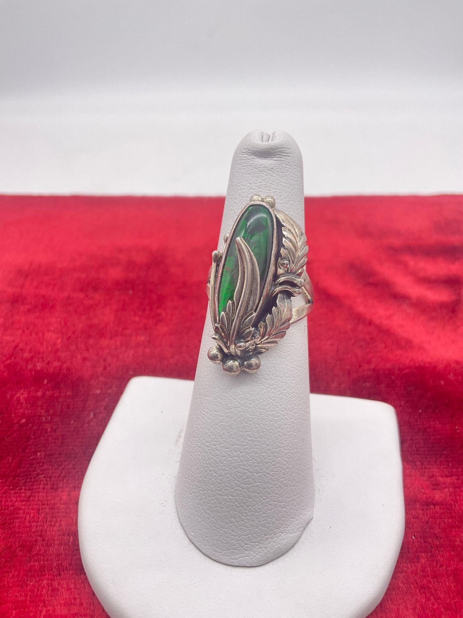 Vintage Native American Nakai sterling silver dyed green shell or stone ring with floral setting (1 of 3)