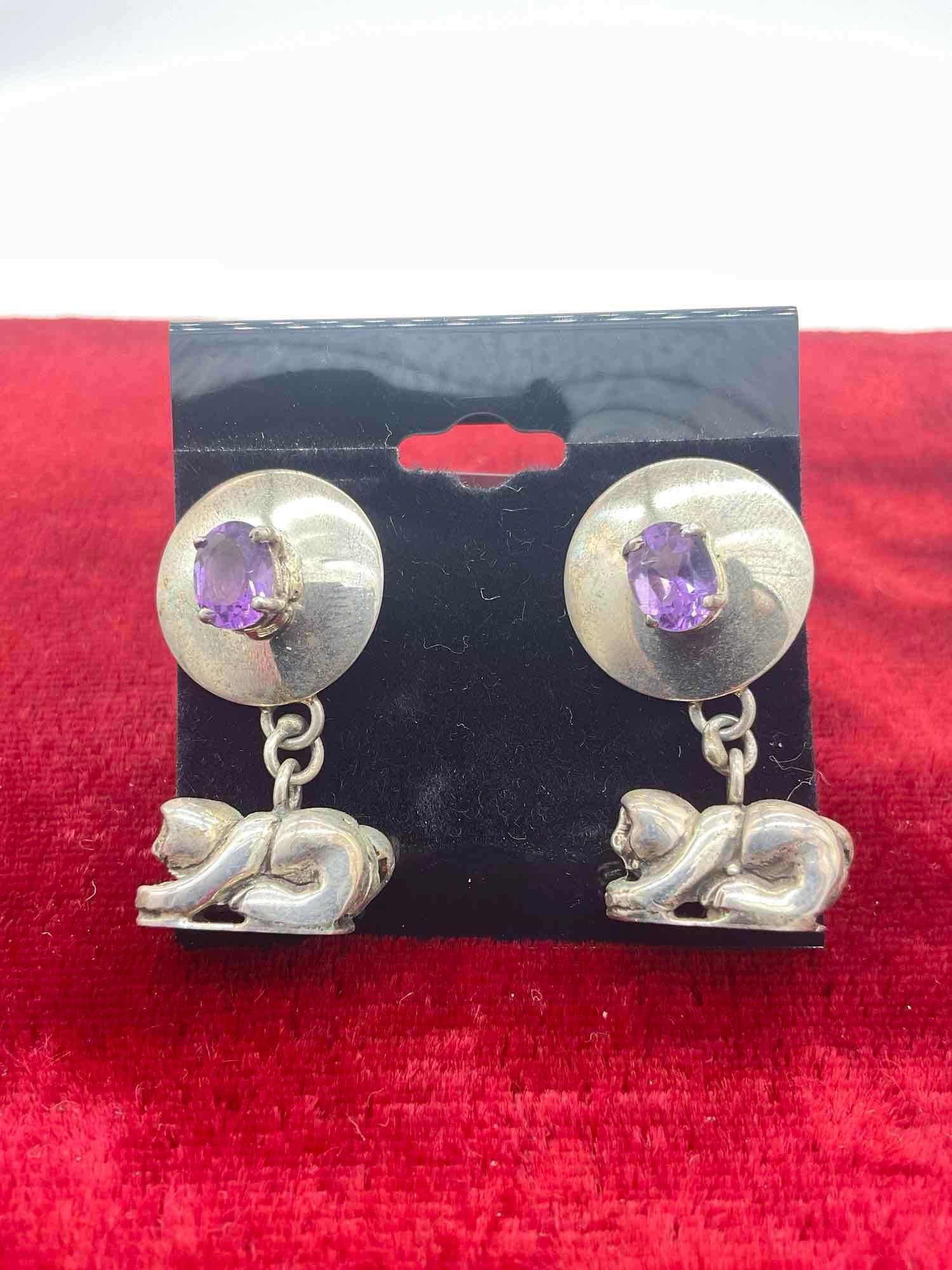 Vintage Carol Felley sterling silver kitty earrings with purple stone setting (1 of 2)