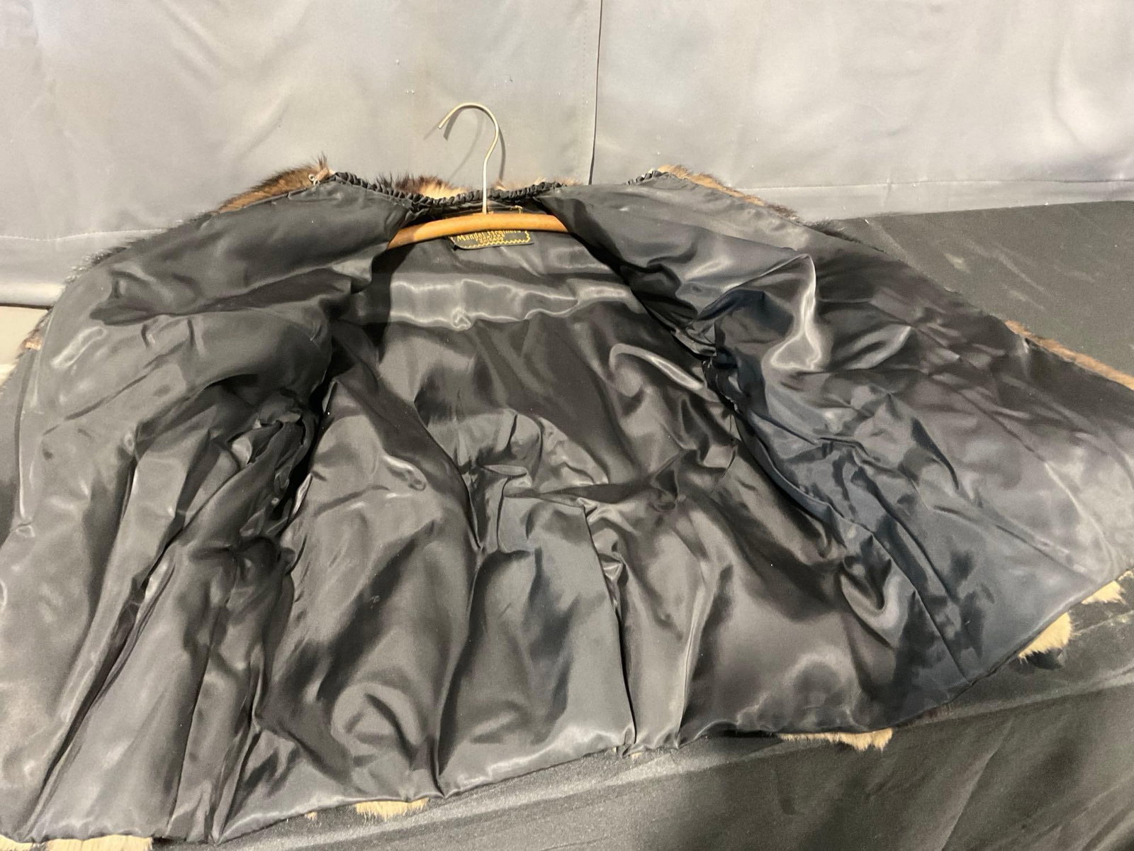 Vintage Fur Coat, Mandel Brothers Furriers, Chicago, looks to be Mink - 6