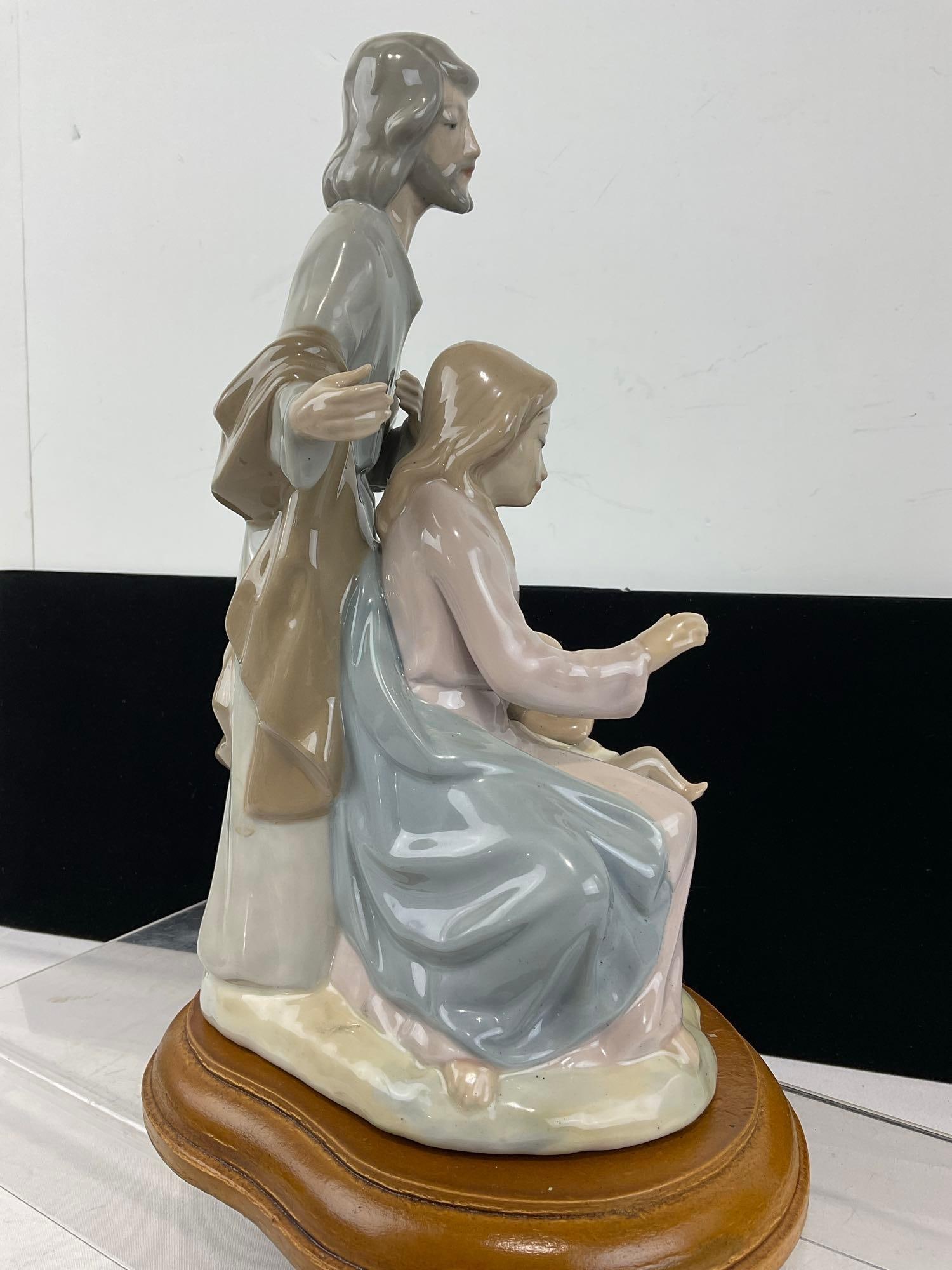 LLADRO The Loving Family model #5848, Mary, Joseph & Baby Jesus, on small wooden stand, 13x9x7 inch - 5