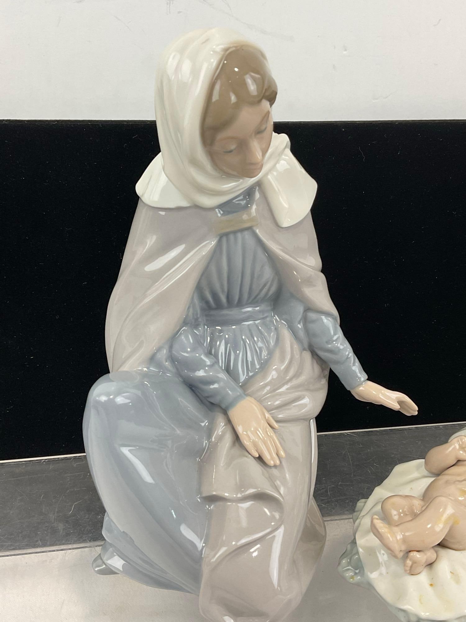 NAO by LLADRO Virgin Mary #307 & Baby Jesus #312 Nativity Figurines, approx 8h x 8w x 7d inches - 2