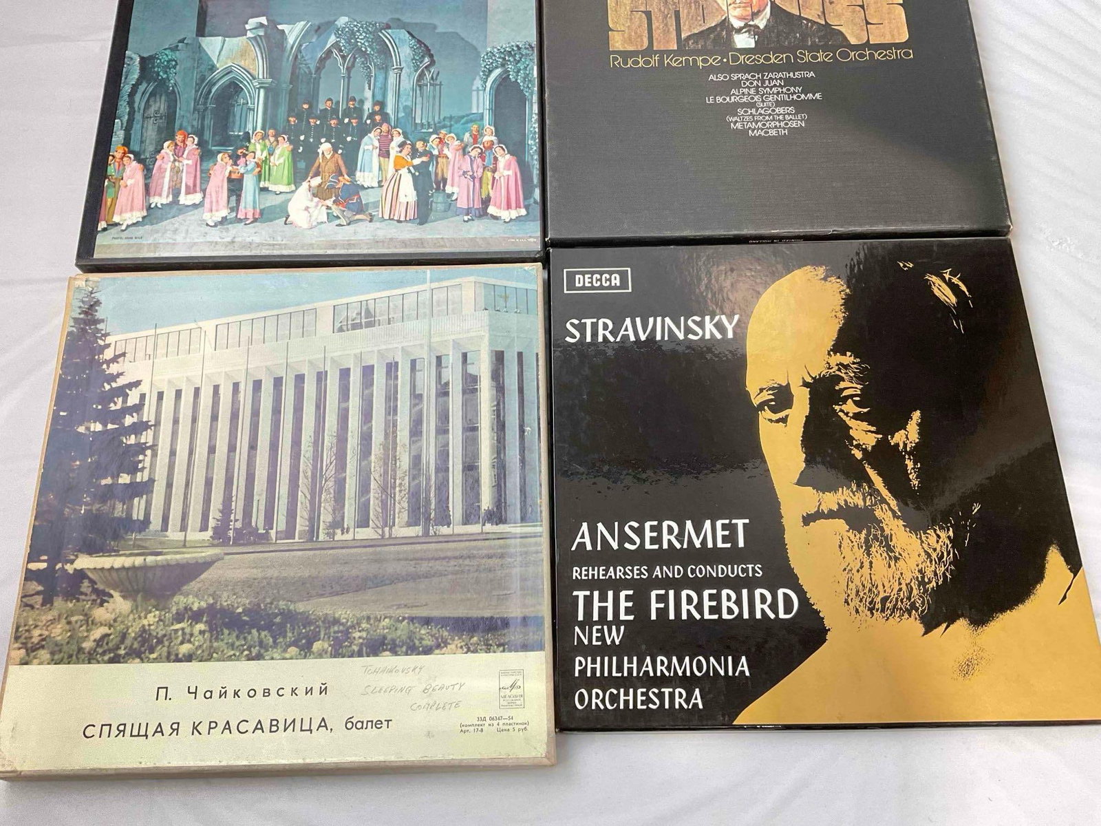 20 pcs Selection of Classical Music Vinyl Sets "T-VW," incl. Tchaikovsky, Gilbert & Sullivan & Mo... - 4