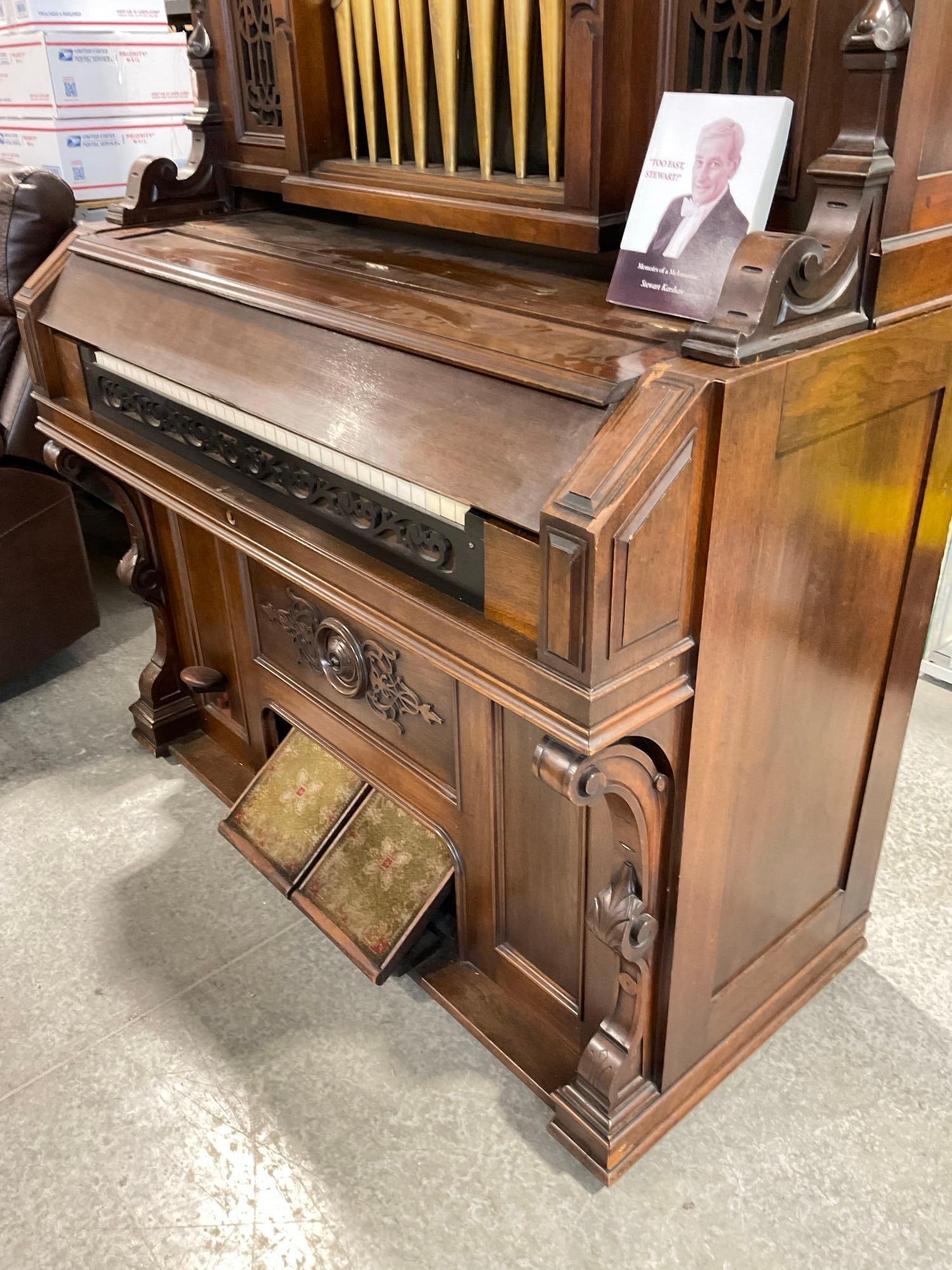 Antique Mason & Hamlin Organ Company Pipe Organ Model/Style 28 Serial 69771 - 3