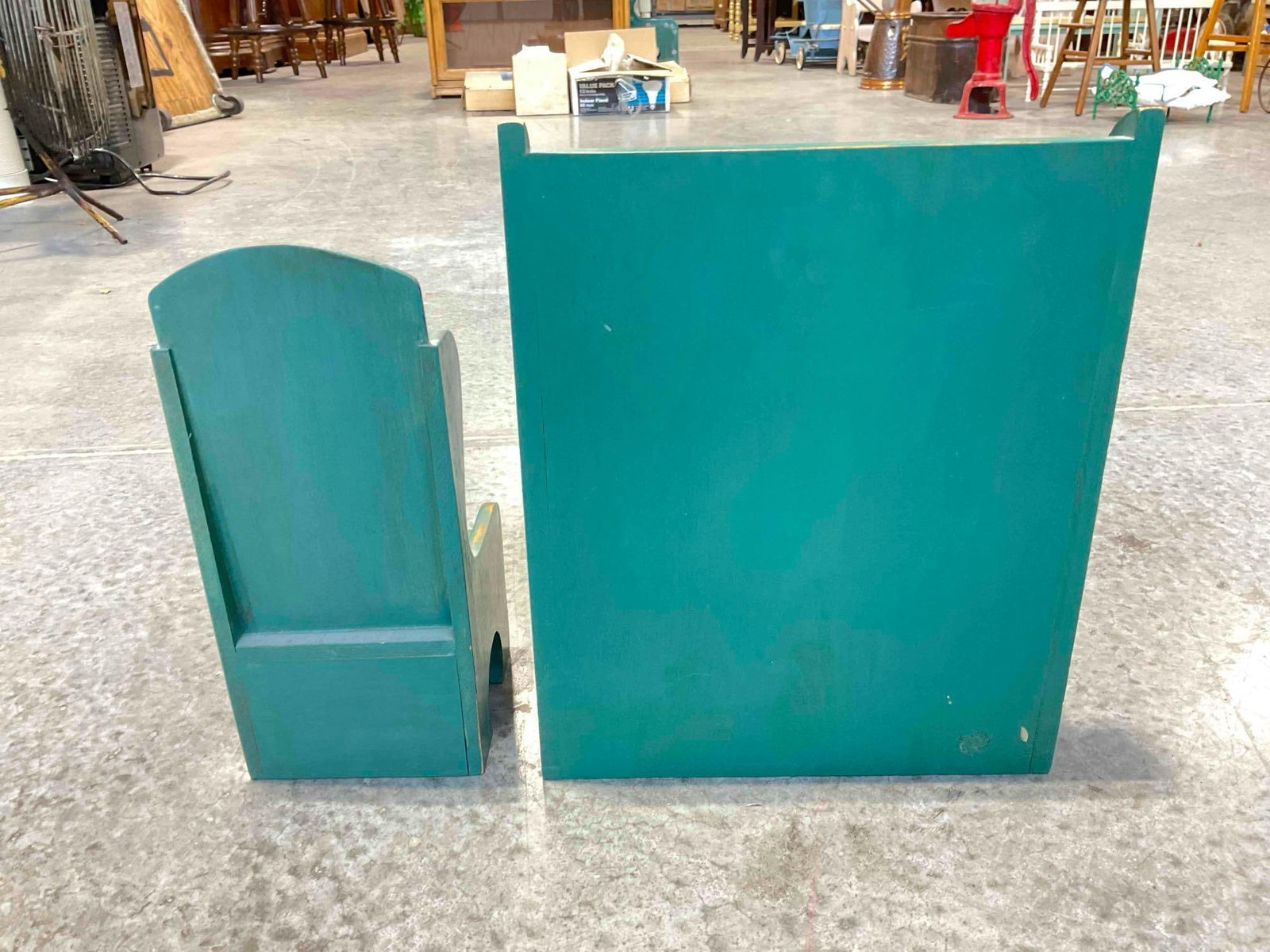 2 pcs Vintage Child's Doll Wooden Chair & Bench, Painted Green w/ Bear Design. See pics. - 4
