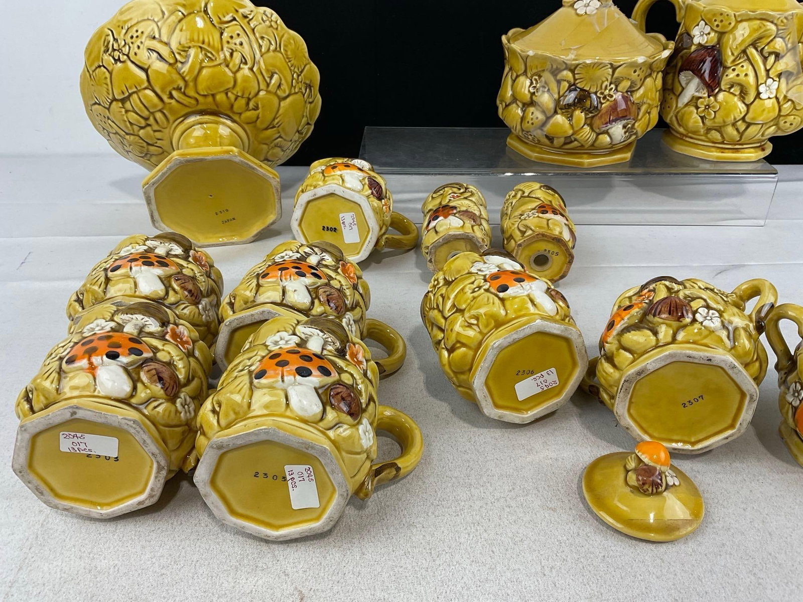 13 pc 1950s Mushroom Ceramic Teaset, Footed Compote, Teapot, 5 cups, S&P Shakers, Cream & Sugars - 6