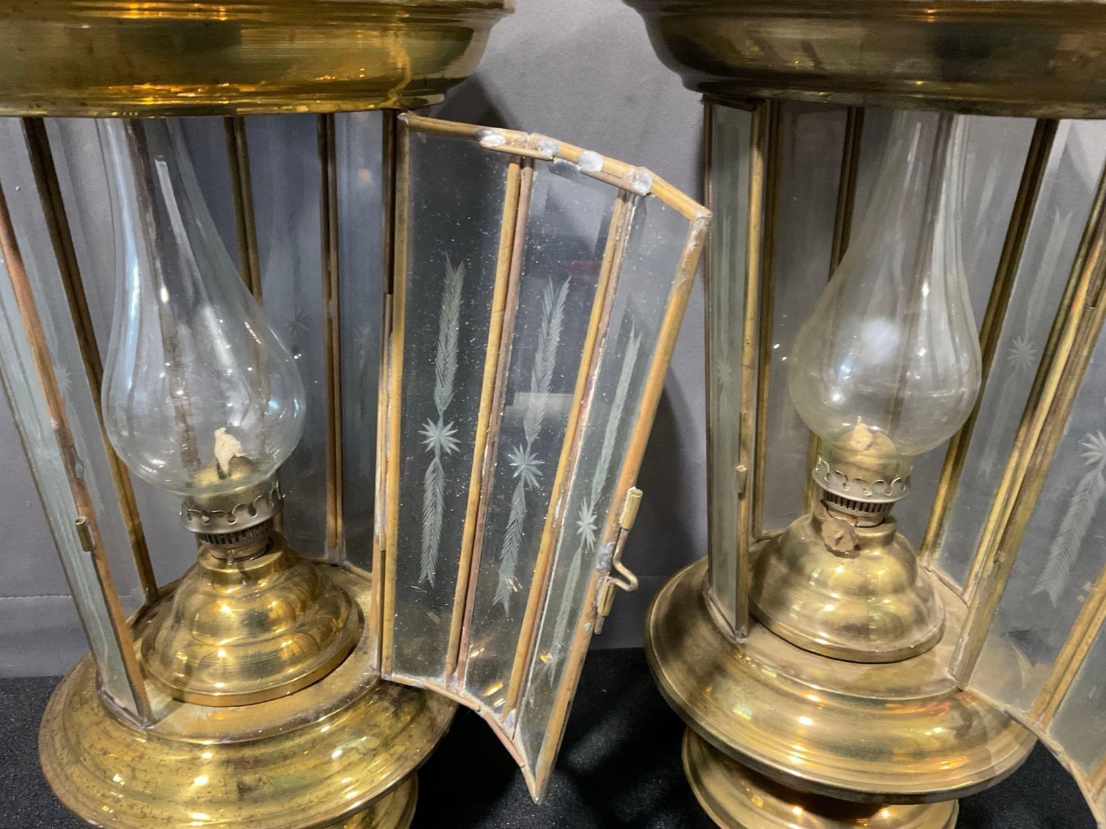 Pair of Brass & Glass Lanterns, Oil hurricane style burners inside - 4