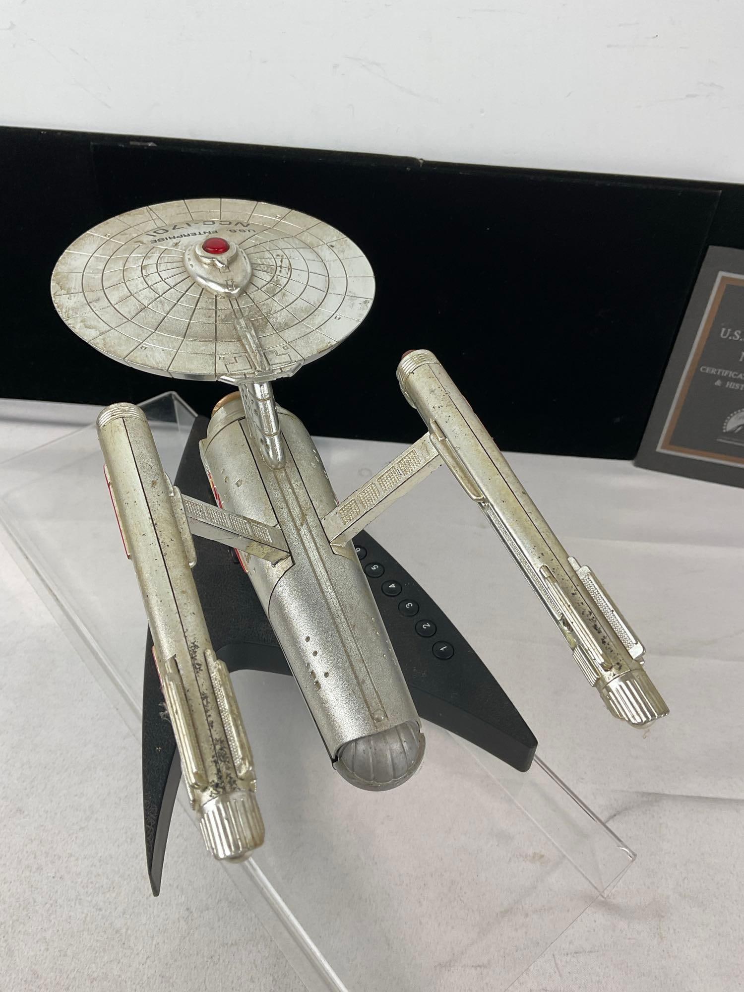 Star Trek USS Enterprise NCC-1701 Telephone, signed on the base, by Willam Shatner "Captian Kirk" - 9