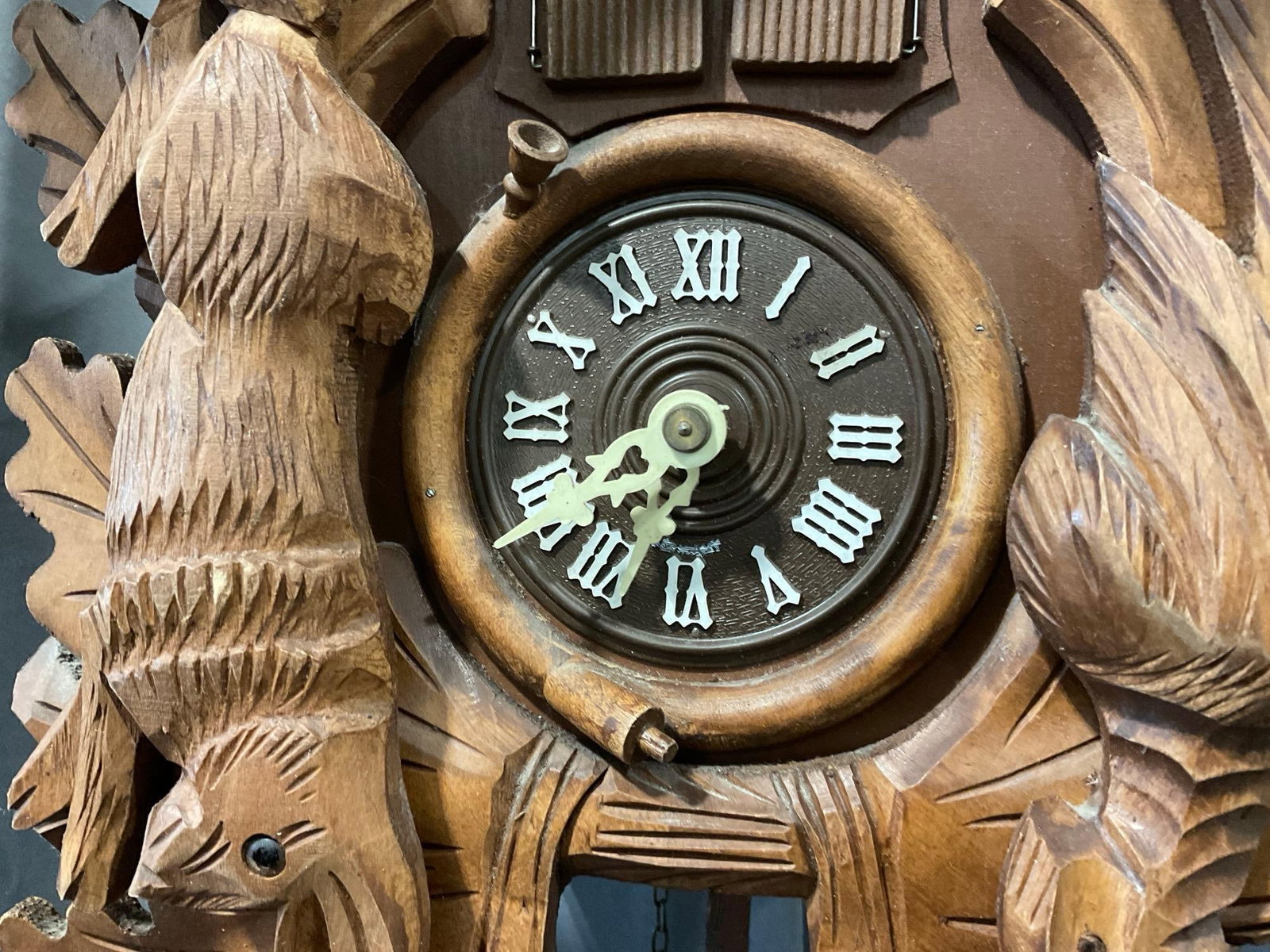 Vintage Bachmaier & Klemmer German Black Forest Cuckoo Clock, Hunting Theme, Stag Head, w/ wieghts - 3