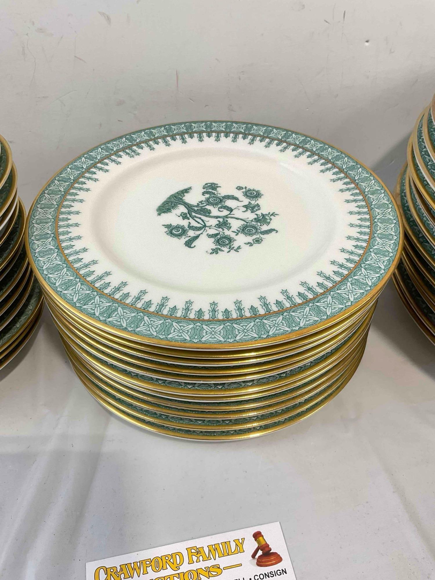 60 pcs Vintage Theodore Haviland Ceramic Dishes in Green & White Cambridge Pattern. See pics. - 4