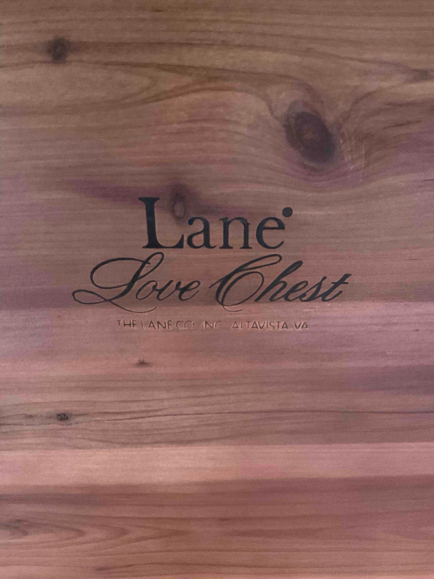 Handsome Vintage Lane Cedar Lined Mahogany Love Chest Heirloom Style 3617. Good Cond. - 7