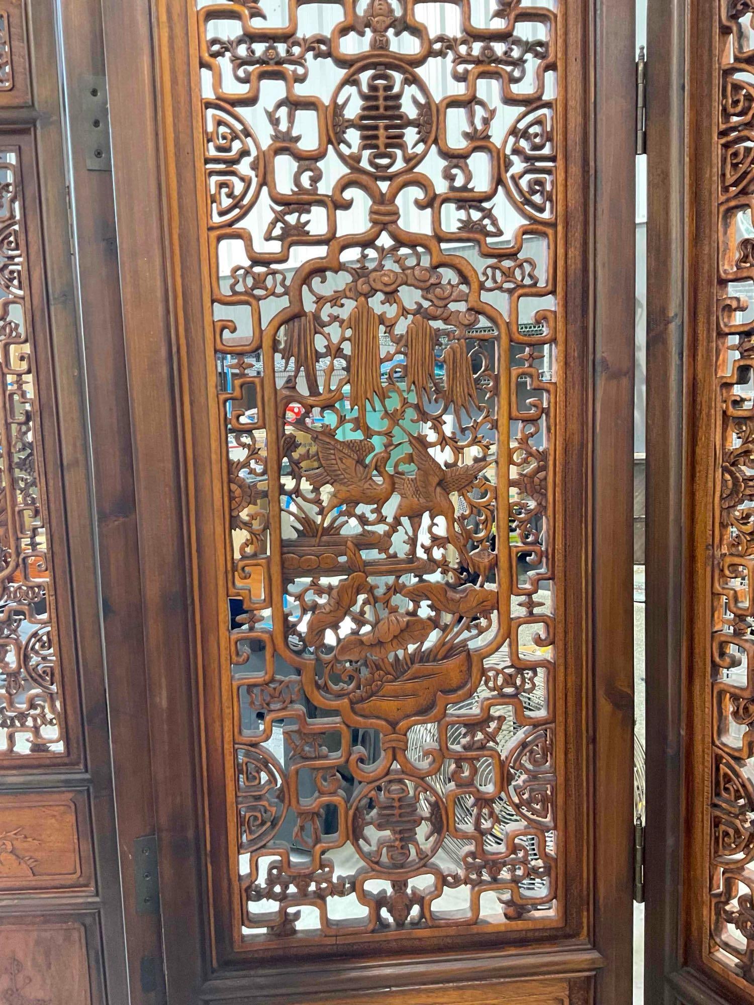Lovely 4-Panel Wood Room Divider Screen w/ Ornate Asian Style Carvings of Birds. Good Cond. - 7