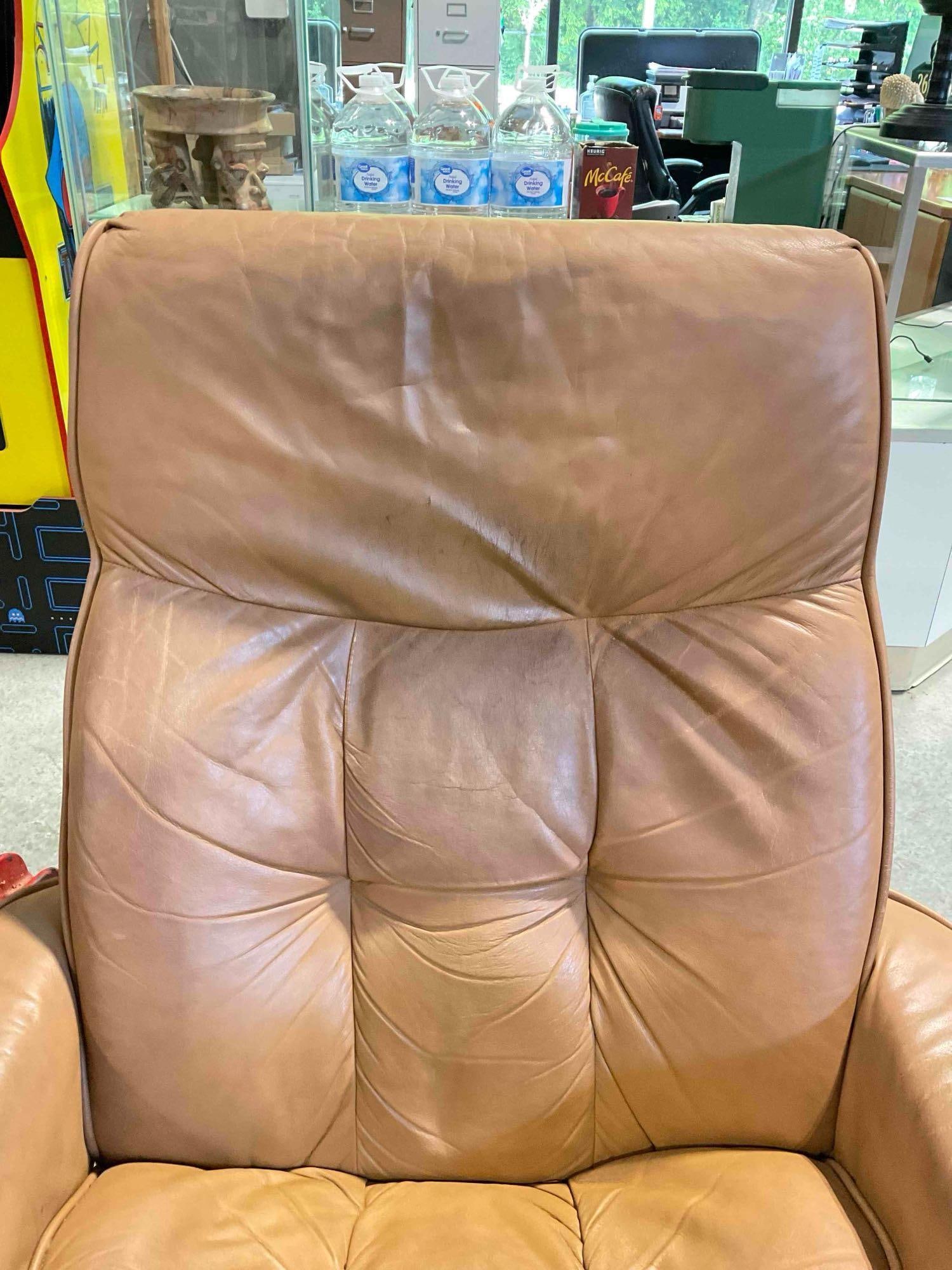 Vintage Latte Brown LeatherRest by Lane Stressless Style Recliner Chair w/ Ottoman. Fair Cond. - 5