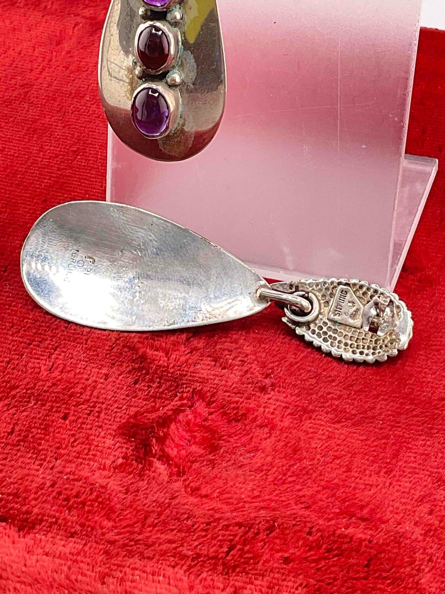 Vintage Carol Felley Sterling Silver Teardrop Earrings w/ Amethyst & Garnet Toned Settings. - 3